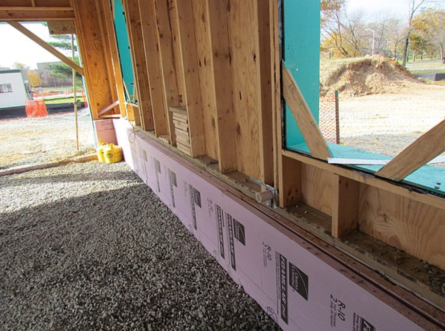 Faced vs. Unfaced Insulation: Which One Do You Really Need?