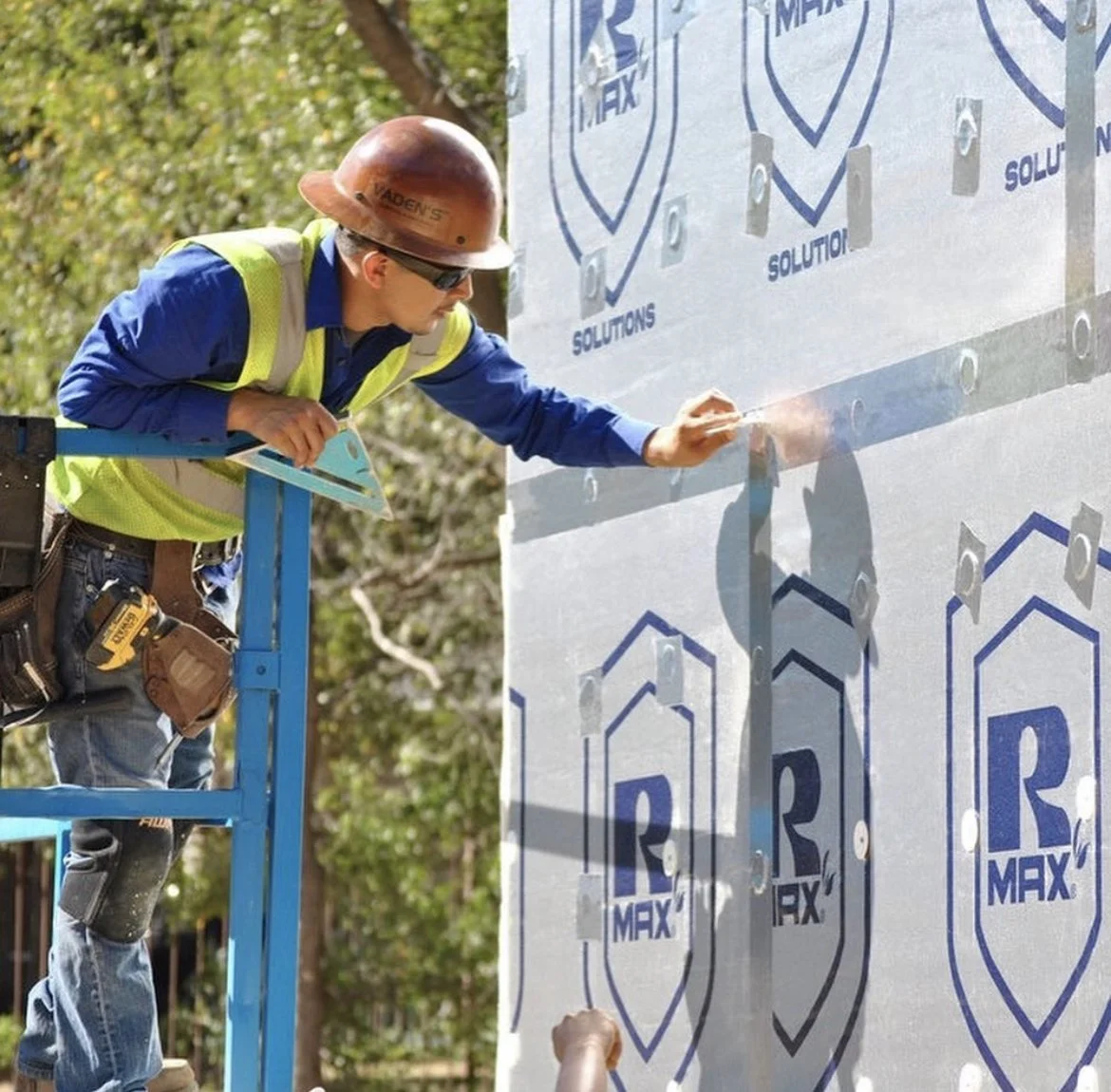 Rmax Insulation - Polyiso Rigid Insulation Manufacturer