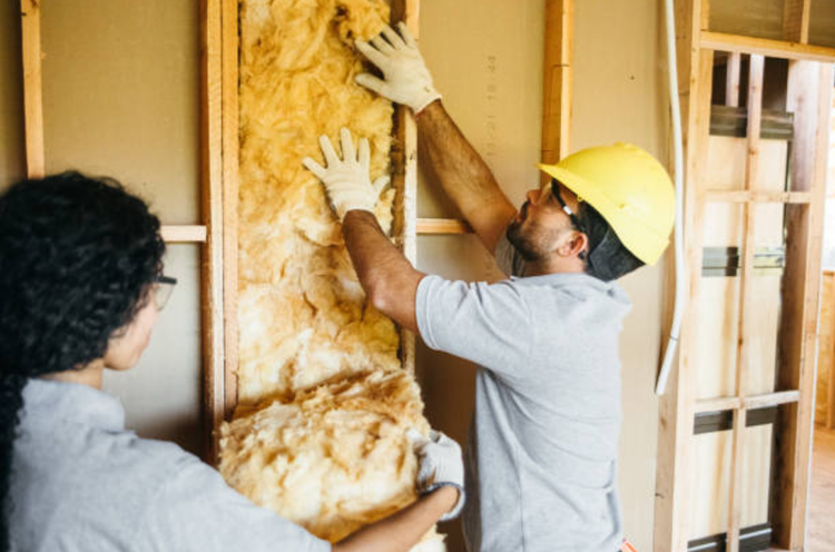 Isolation R41 R38 vs. R49 Insulation: Making the Right Choice for Your Building — Rmax