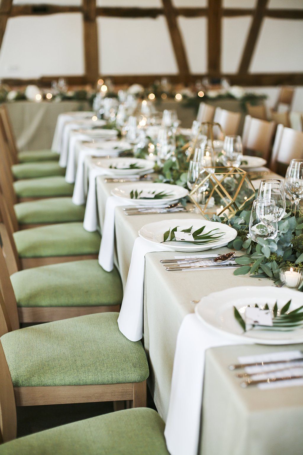 Ein grün-weißer Hochzeitstraum auf dem Landgut Kemmler