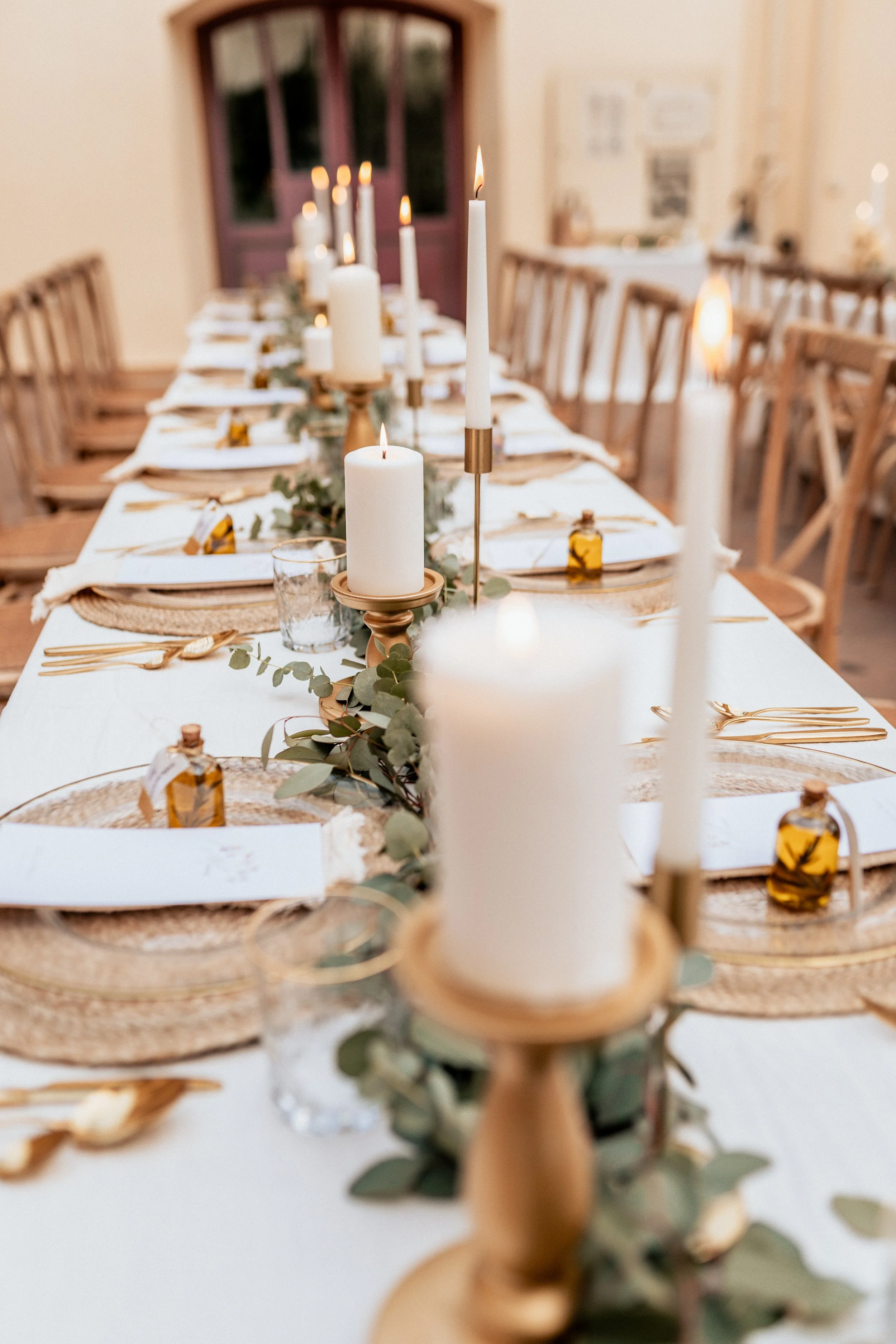 Wunderschöne Greenery Hochzeit mit Gold - Orangerie Lahr