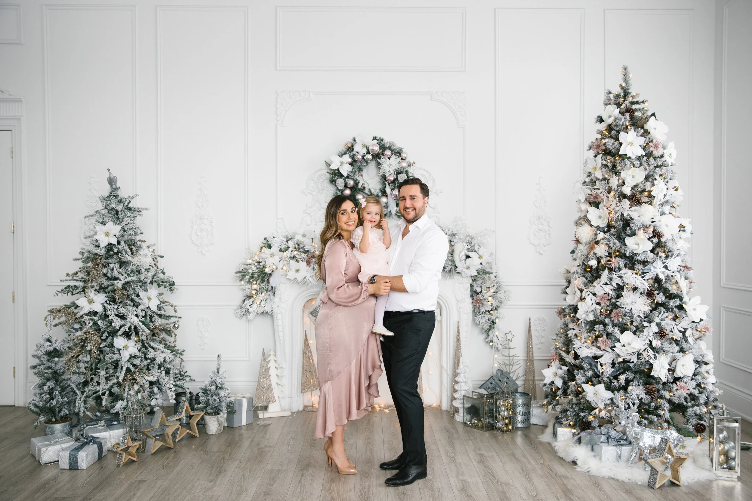 Holiday Family Session at Mint Room Studios