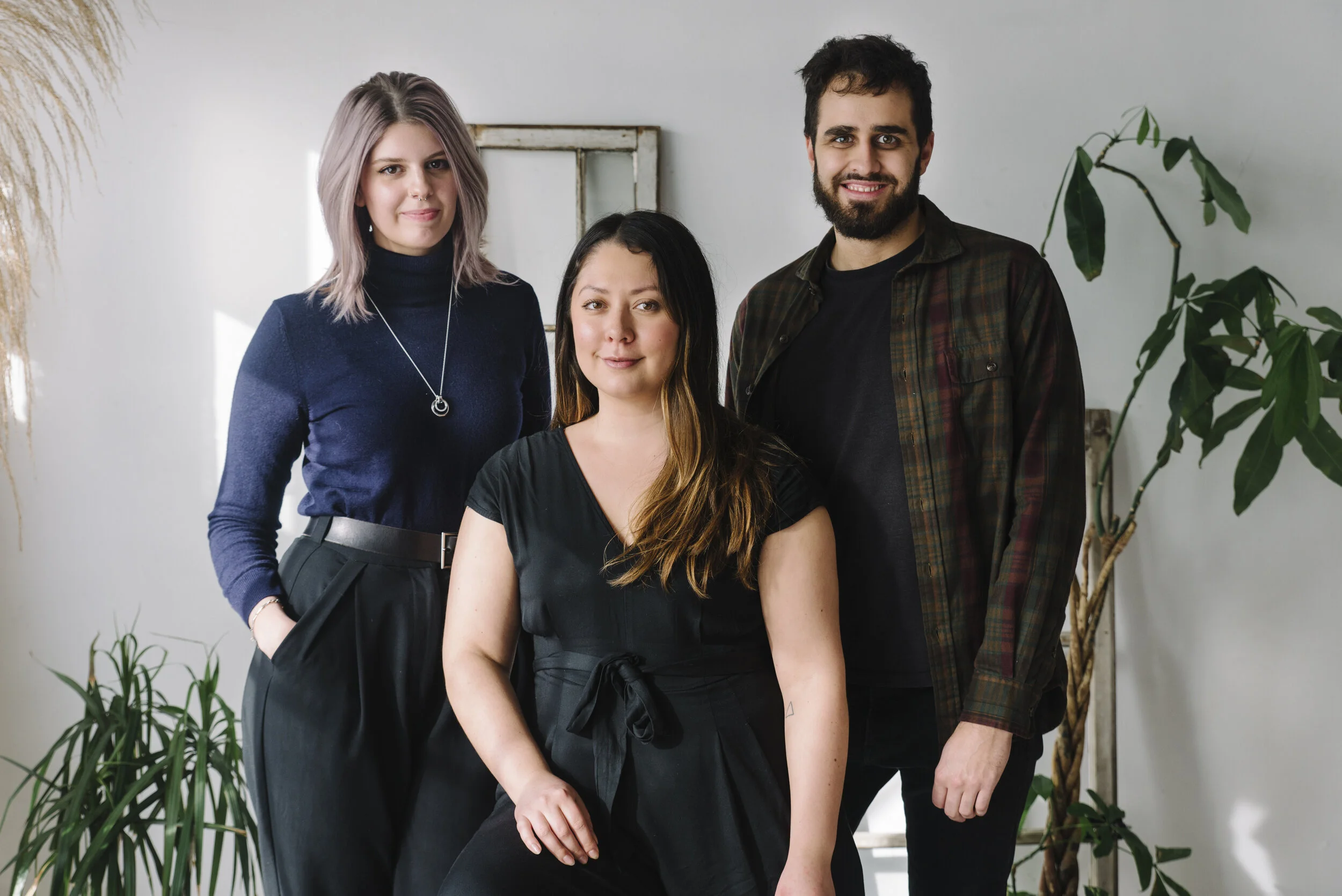 Group photo of Rosewood Studios wedding photography team