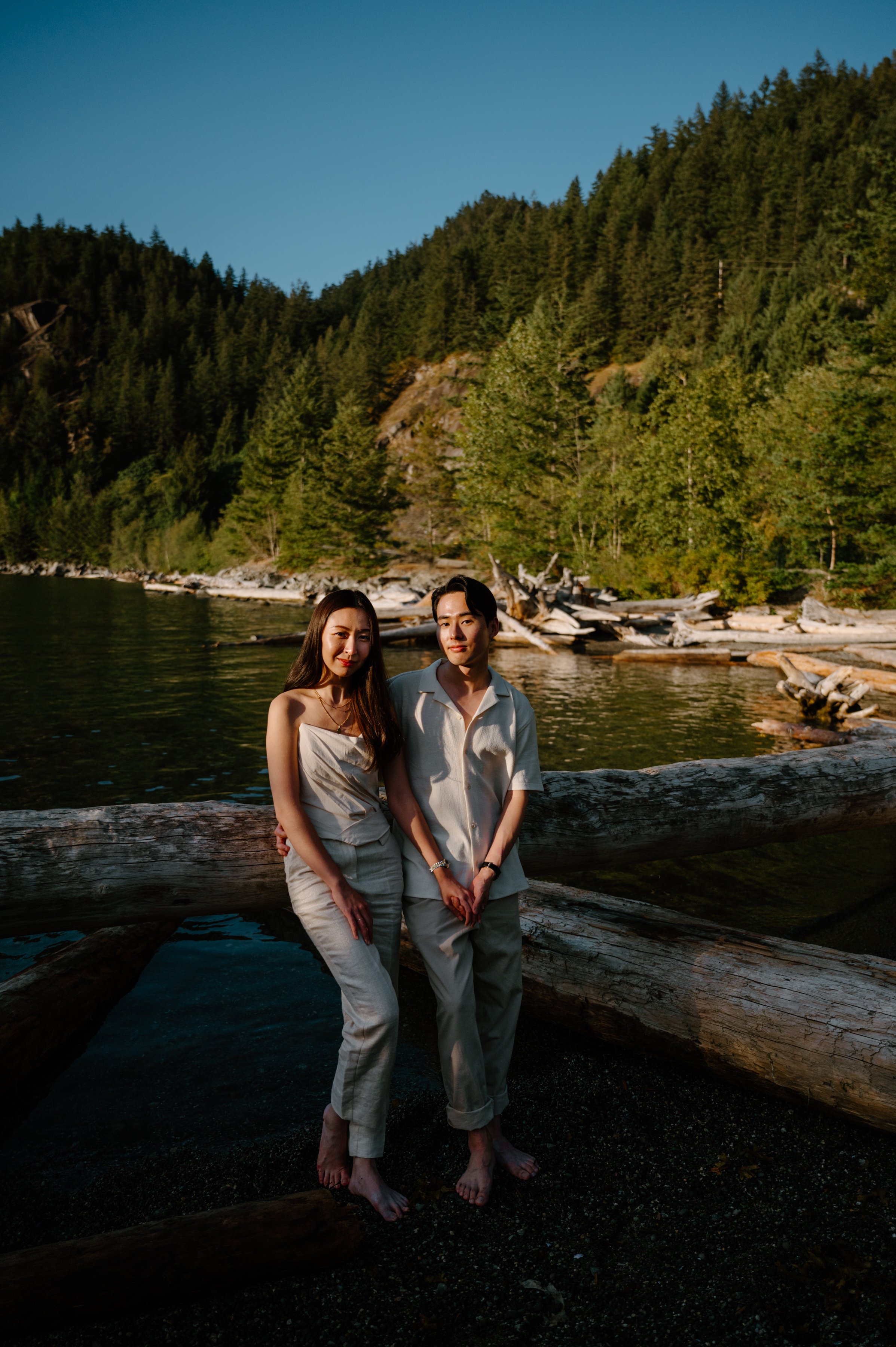 RosewoodStudios-PorteauCove-BCEngagement-BCWeddingPhotographer-Vancouver-Wedding-Photographer-Proposal-1.jpg