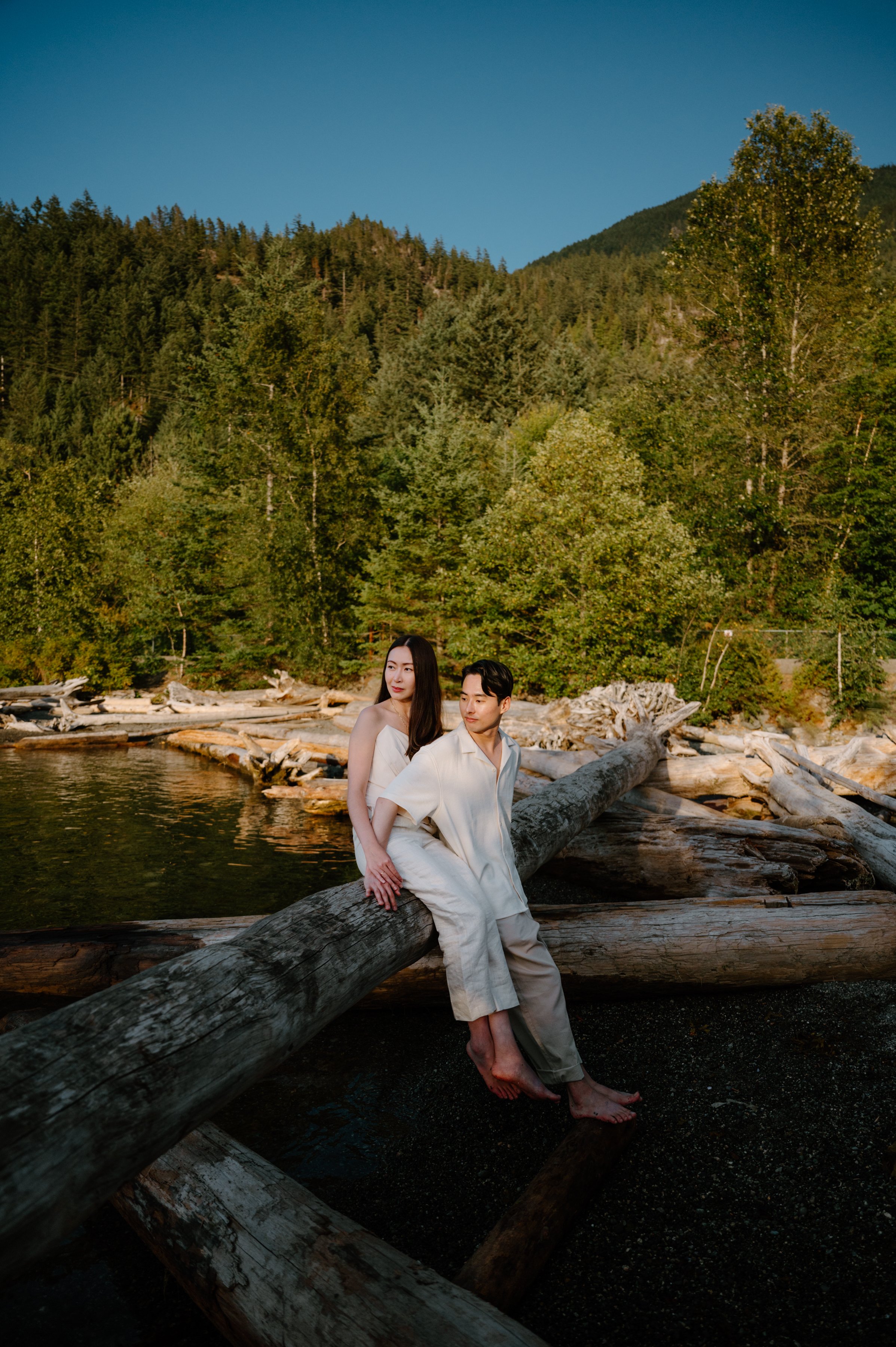 RosewoodStudios-PorteauCove-BCEngagement-BCWeddingPhotographer-Vancouver-Wedding-Photographer-Proposal-4.jpg