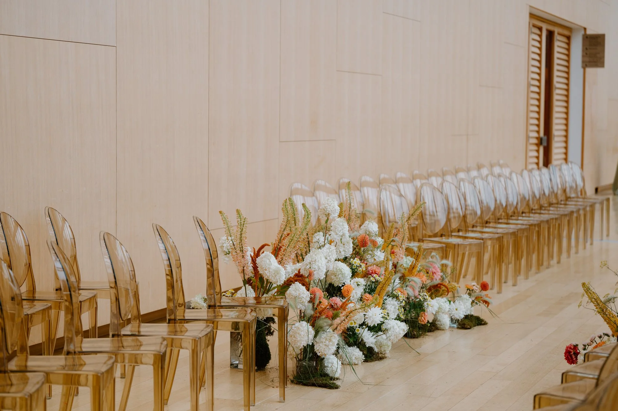 Modern wedding at the AGO designed by Kiera Caruso Event Co. with flowers by Joey Butta