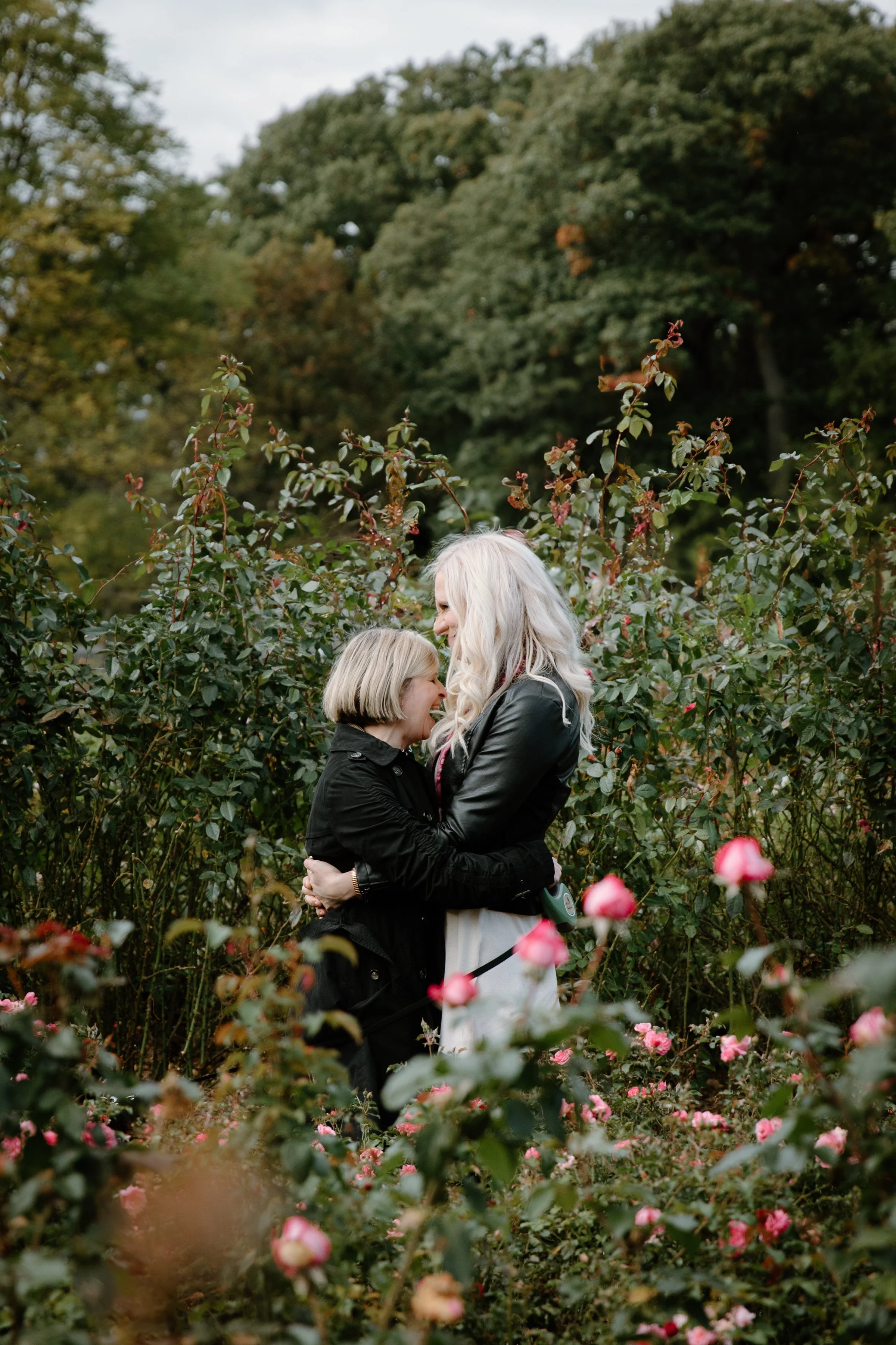 toronto-engagement-photographer-lgbtq-friendly.jpg