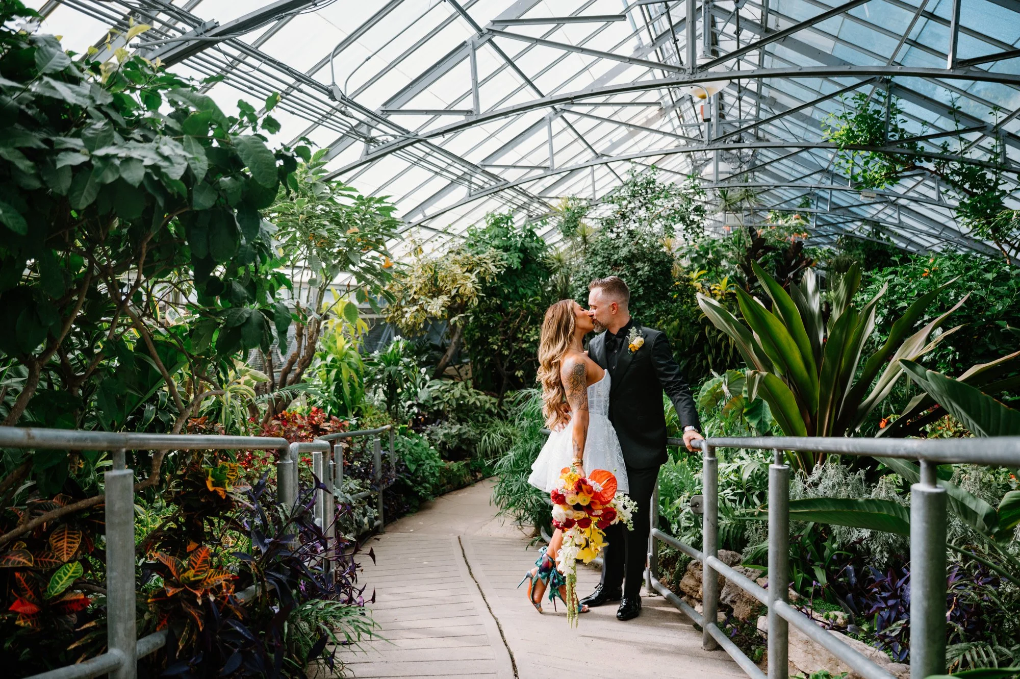 allen-gardens-editorial-wedding-photographer-toronto-CS-4.jpg
