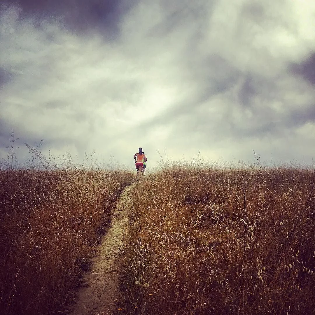 Chasing_my_speedy_friends_up_the_trails.__courtgreensf__pkobert.jpg