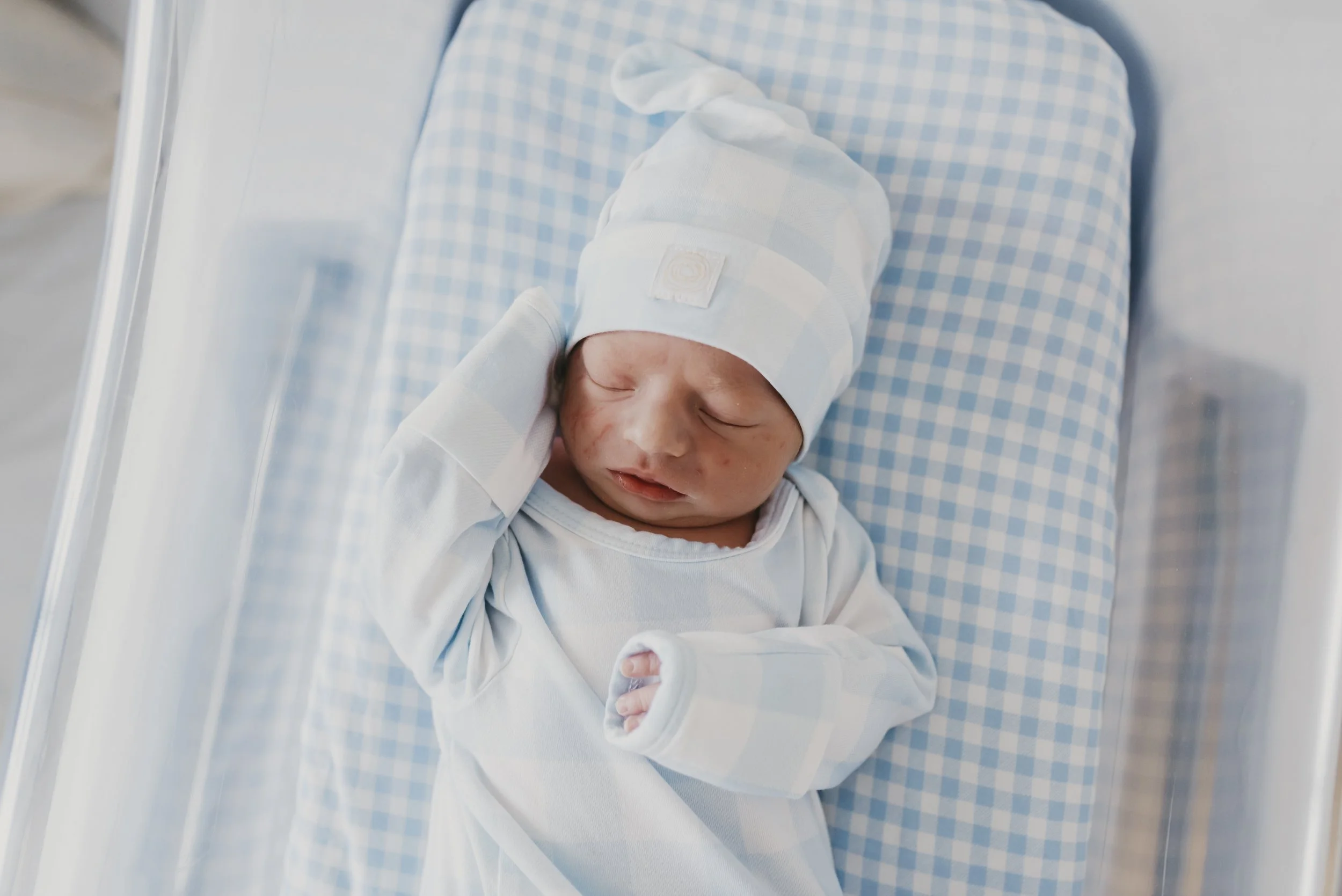 In-Home Newborn Lifestyle Session | Ohio Newborn Photographer