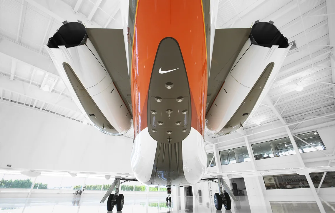 CORPORATE JET_2.jpg