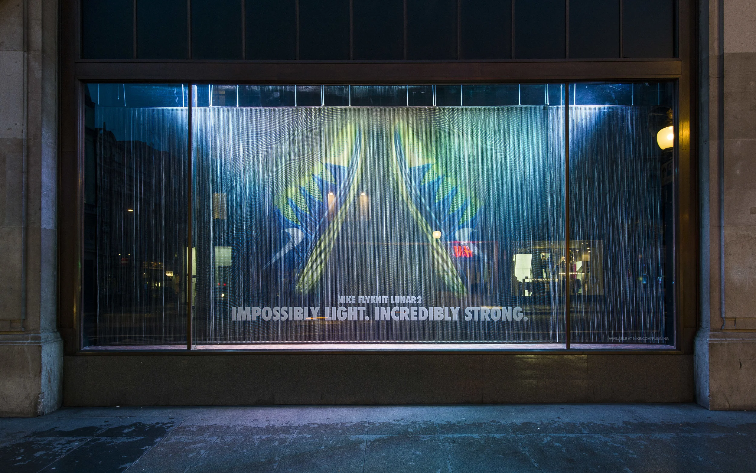 Nike_FlyknitL2_NTL_10.02.14-002.jpg
