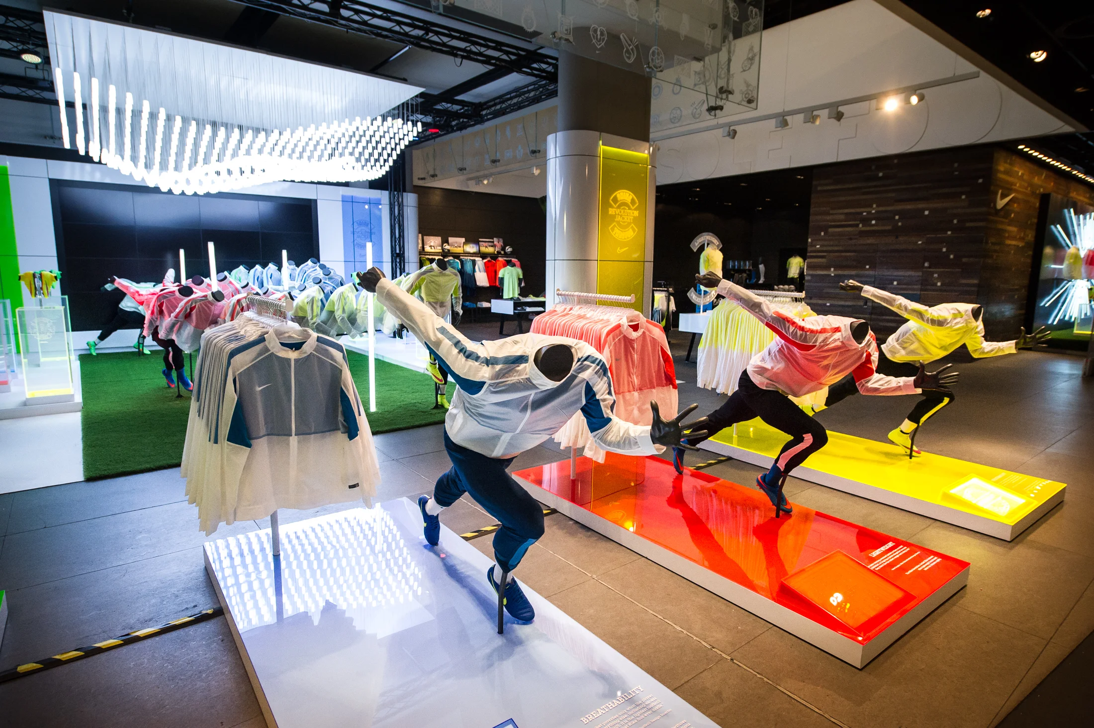 BUCK_Nike_Feb15_Oxford_Circus-103.jpg
