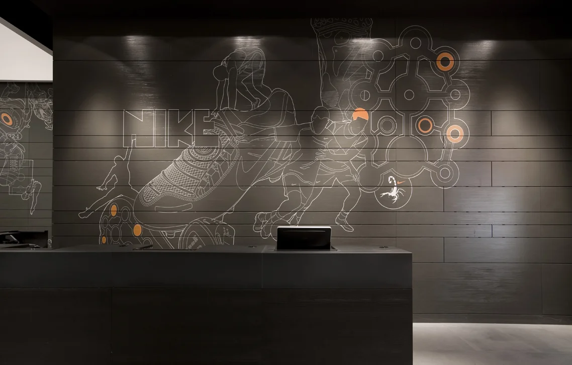 NIKEBOOTROOM_12.jpg