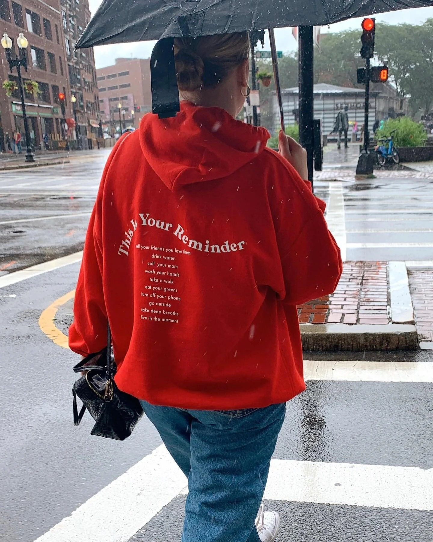 Positive reminders on a rainy day is our kind of aesthetic 🌧
⁣
⁣
⁣
#inmytwenties #customclothing #instafashion #ootd #onlineboutique #shopsmall #shopsmallnj #shoplocalhoboken #rainyday #goodvibes #positivevibes #reminder #thisisyourreminder