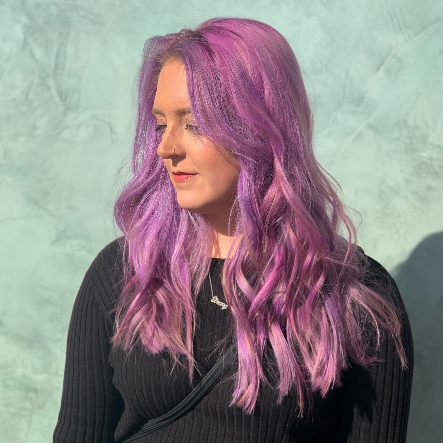 Afternoon glow ✨☀️ makes for the best pictures. &hearts;️
End goal for this beautiful vivid color - a dreamy shade of pastel lavender 🧜🏻&zwj;♀️ that will come after a few washes and natural fade.
That&rsquo;s another fun part about #vividcolor - yo