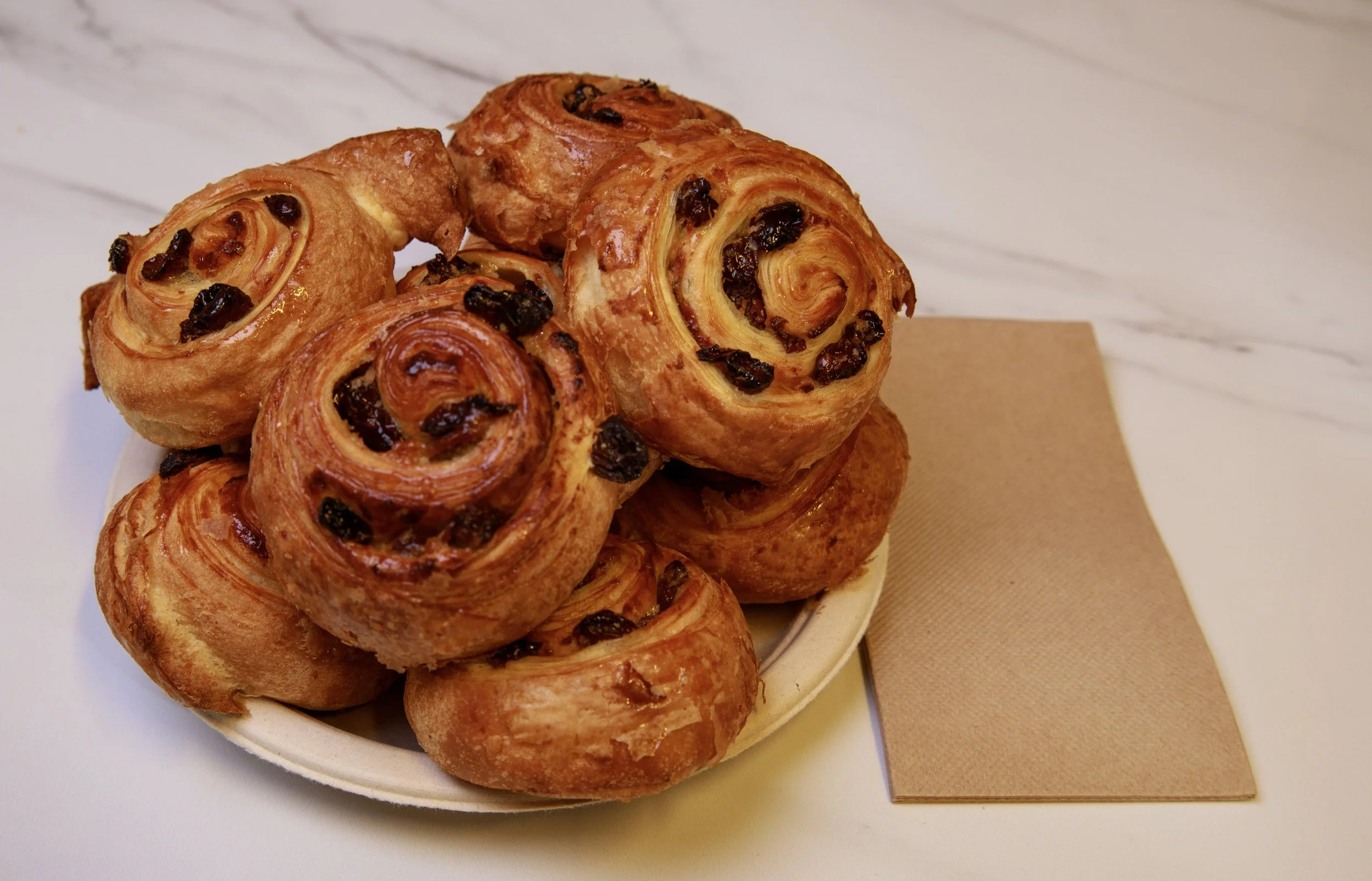 Mini Pain au Raisin 2.jpg