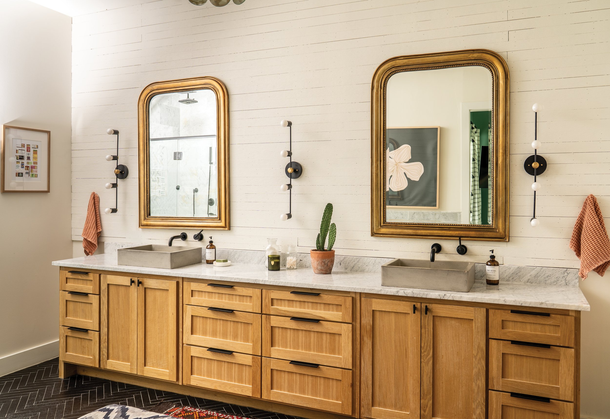 RoostinteriorsBaker24(web).jpg