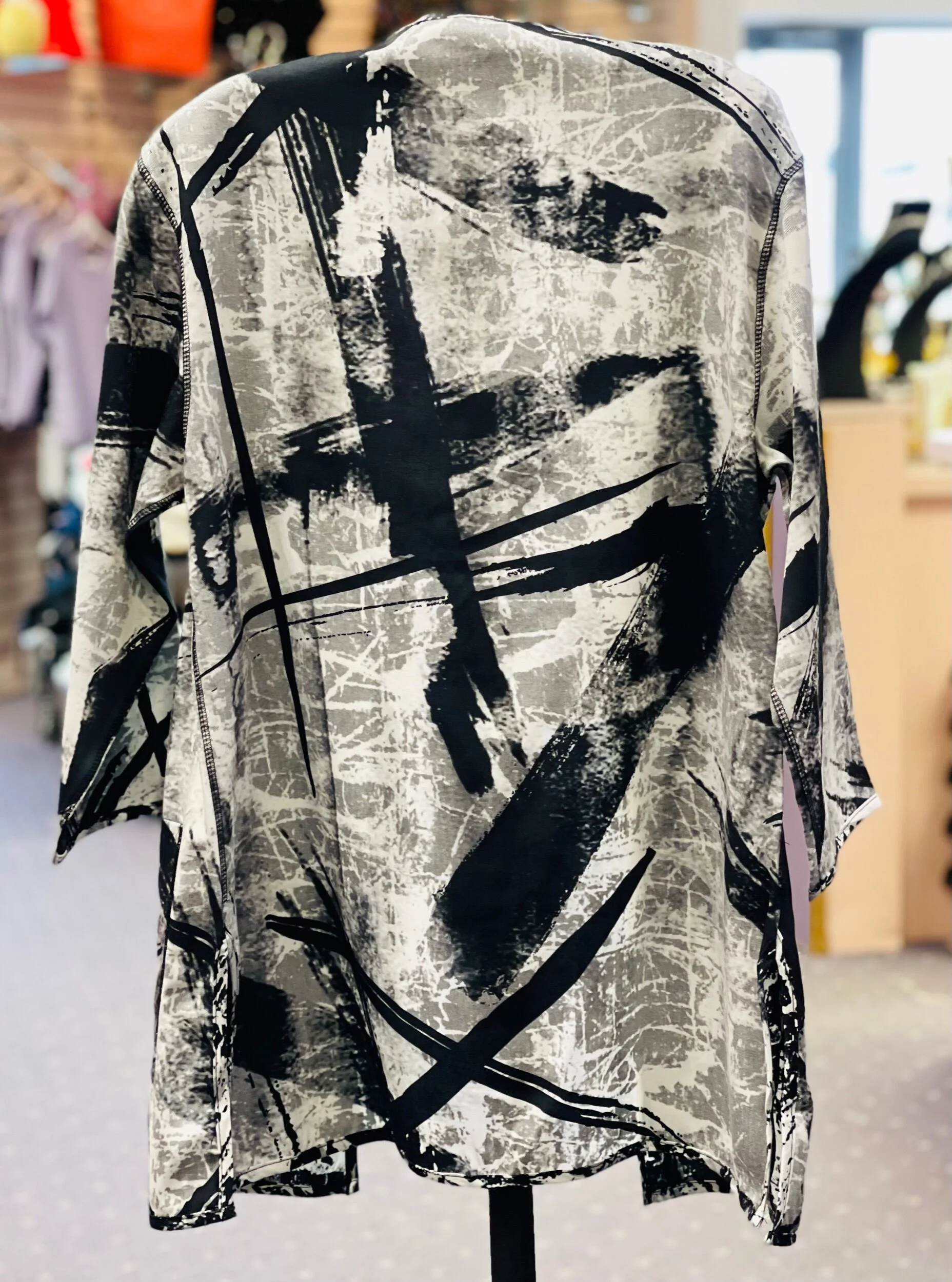 A84277A8-B9C4-467B-A934-55989873CDD0