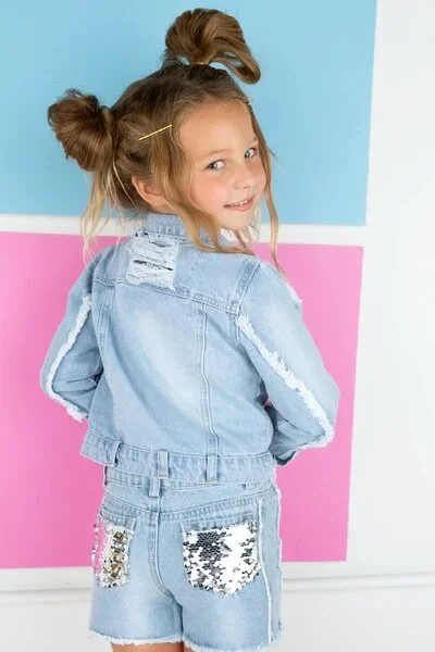 D9FF7712-CF13-4357-9CD3-C86AAEA64D9B