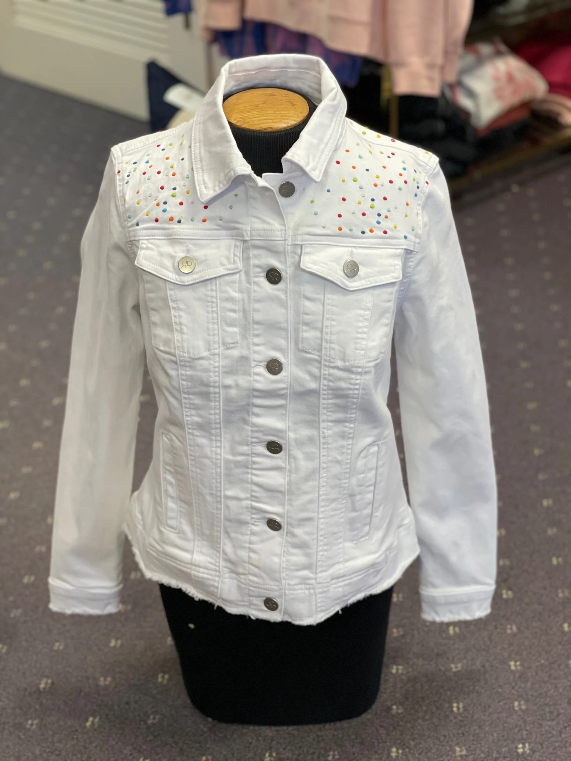 044F5F0A-8171-451A-BC6A-D67EEE8992C8