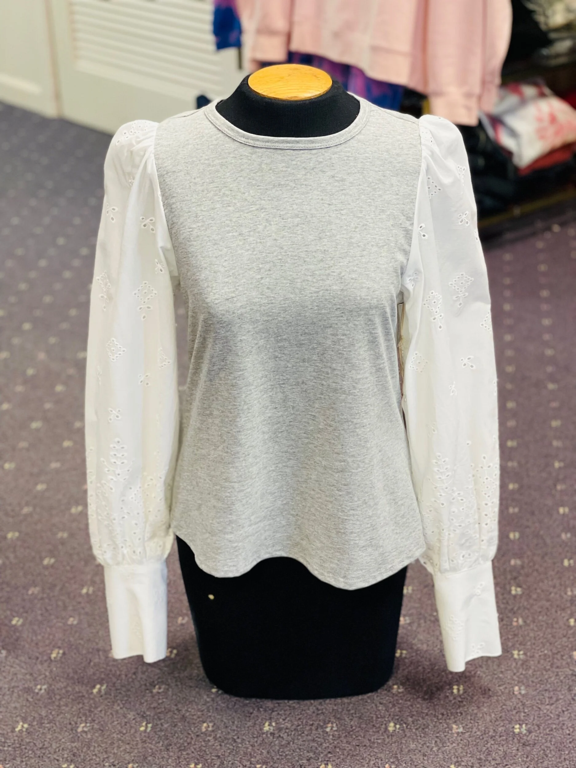 F4EF1832-F492-4B11-8AC1-80D25FECF494