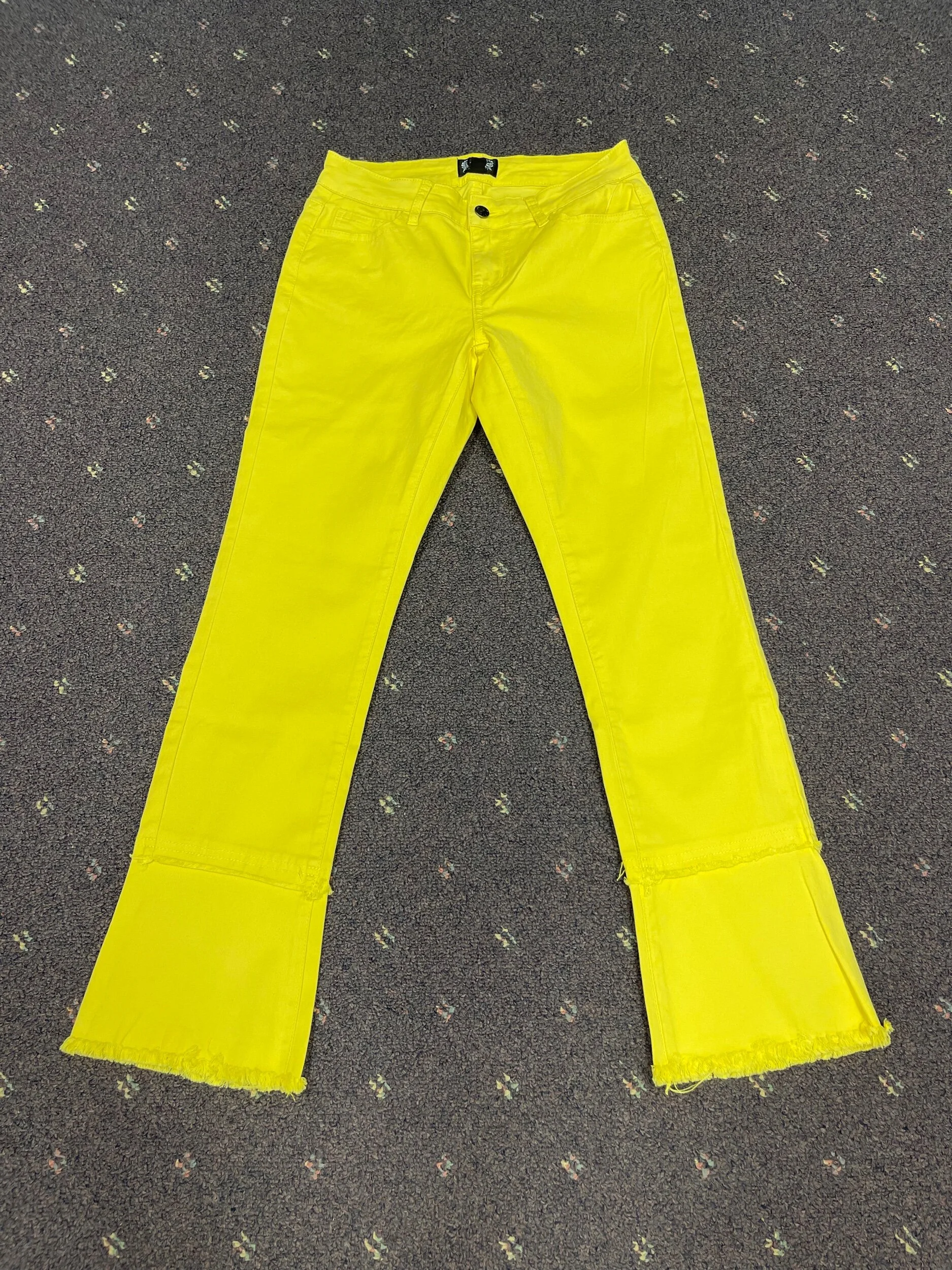 940C7A0D-73A0-4DB7-BDC8-D58537E575C5