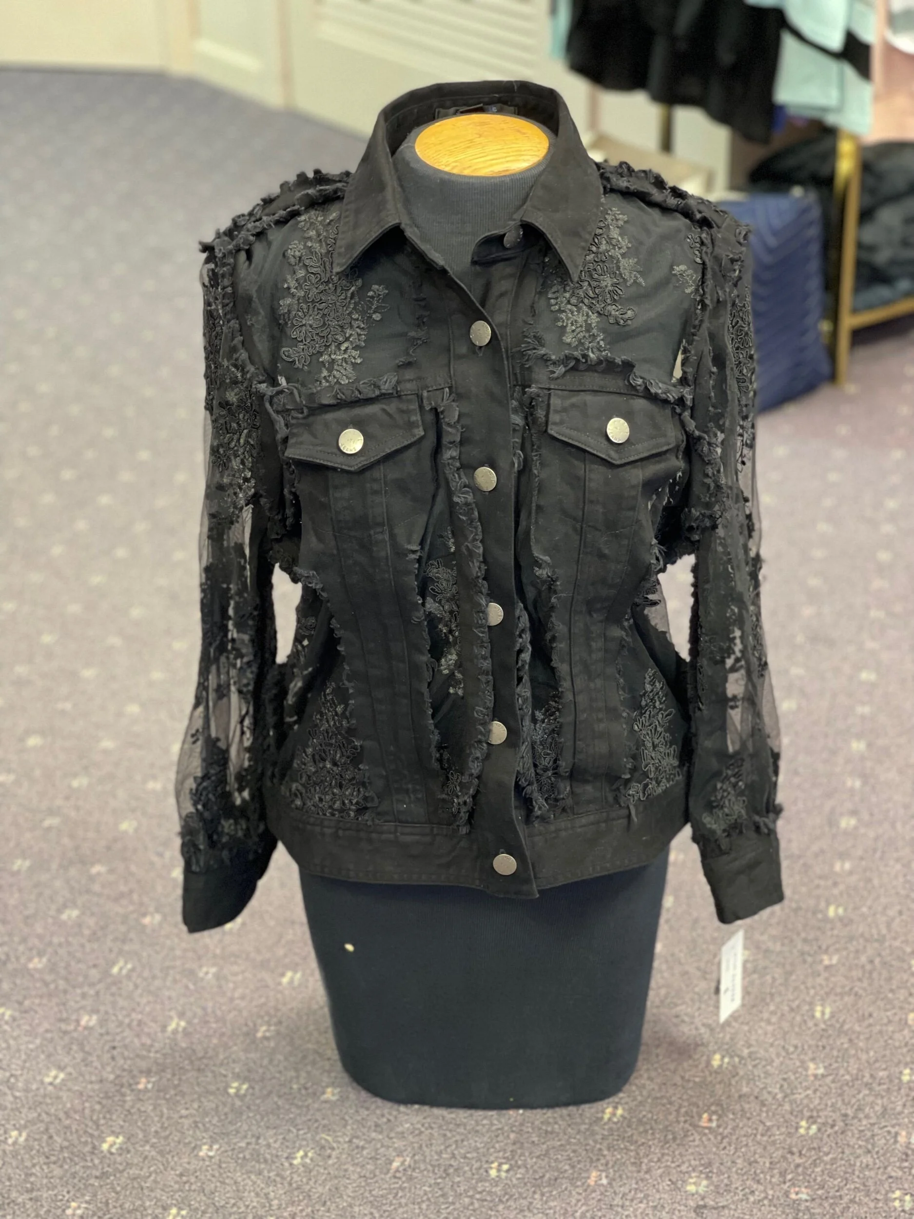 C0C85DCA-1BAF-4BB2-9835-A2413C69F7A2