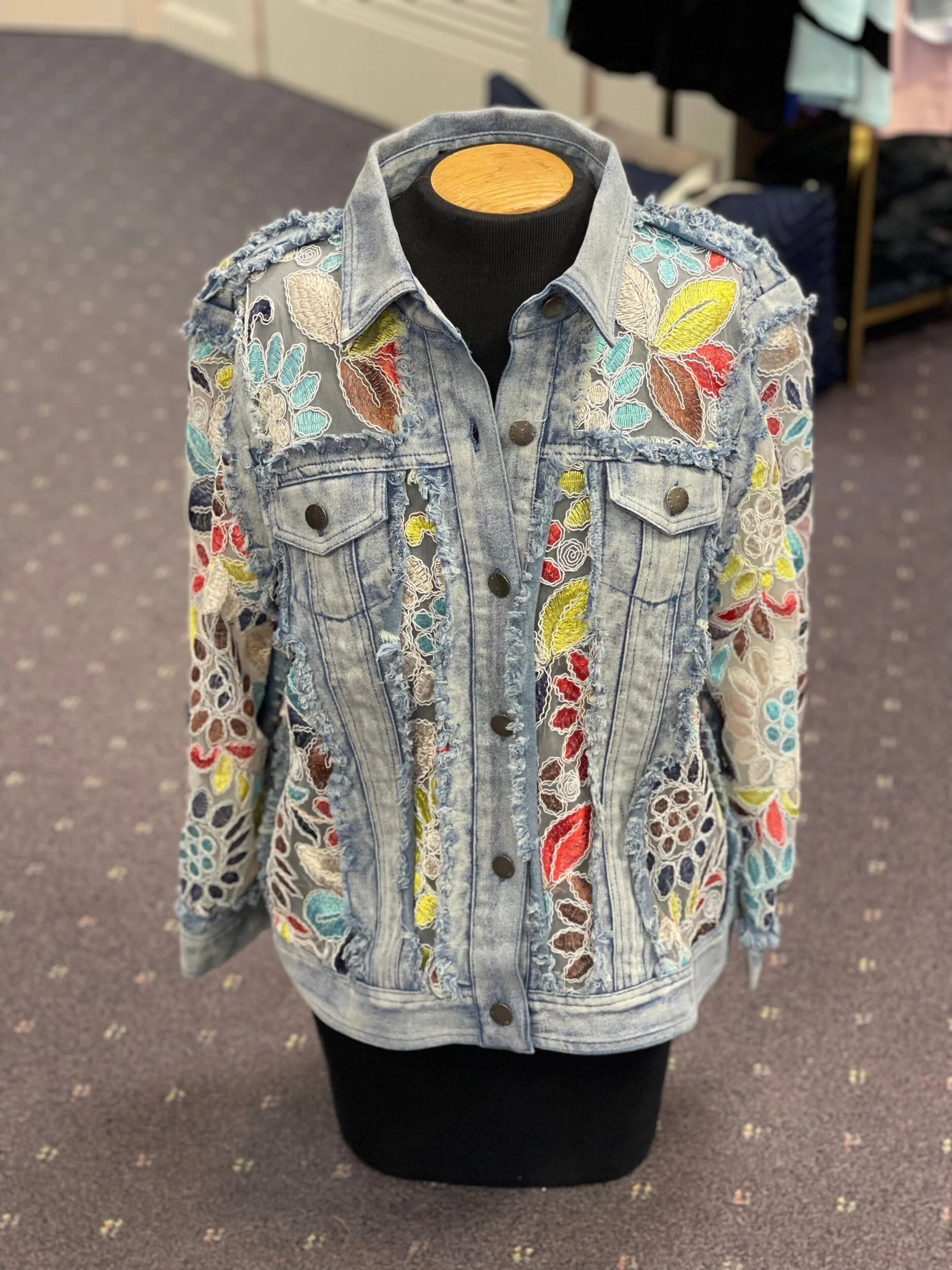 E3AF51D5-7EEF-45C5-85D1-AC954E1942F7