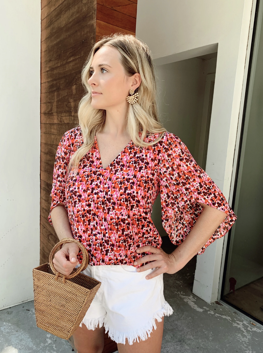 F2F0FF9E-EDB8-4C5A-BA28-F50403D77508