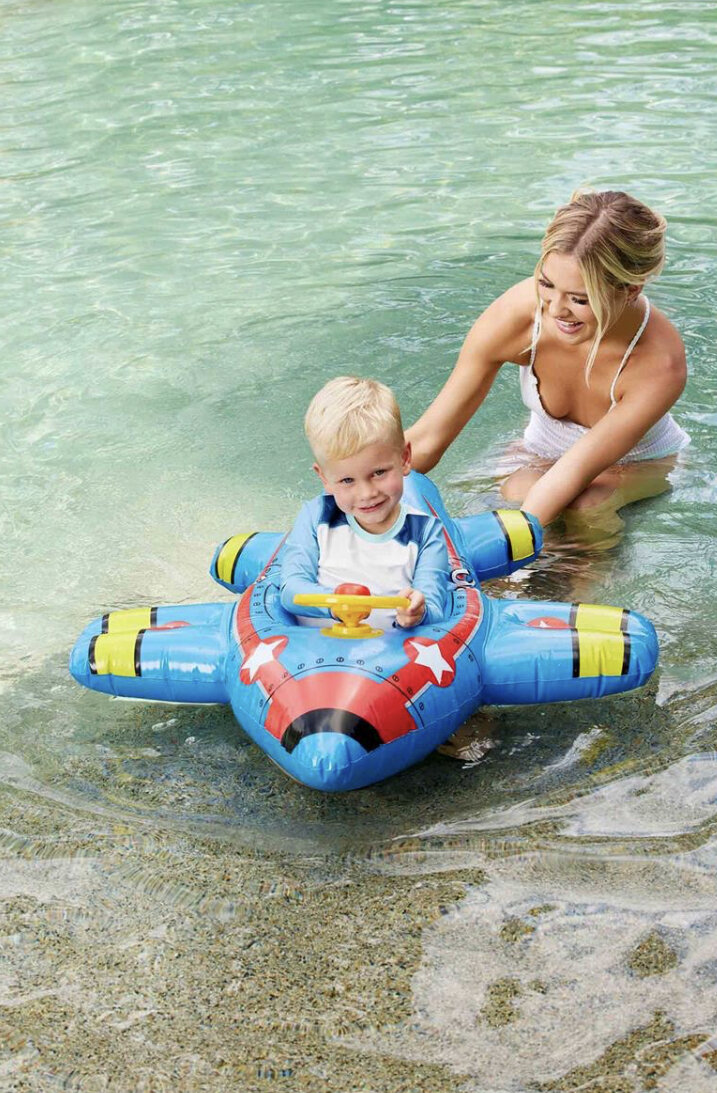 10EC89B9-3DB2-480B-9DAA-35FC9CB20B89