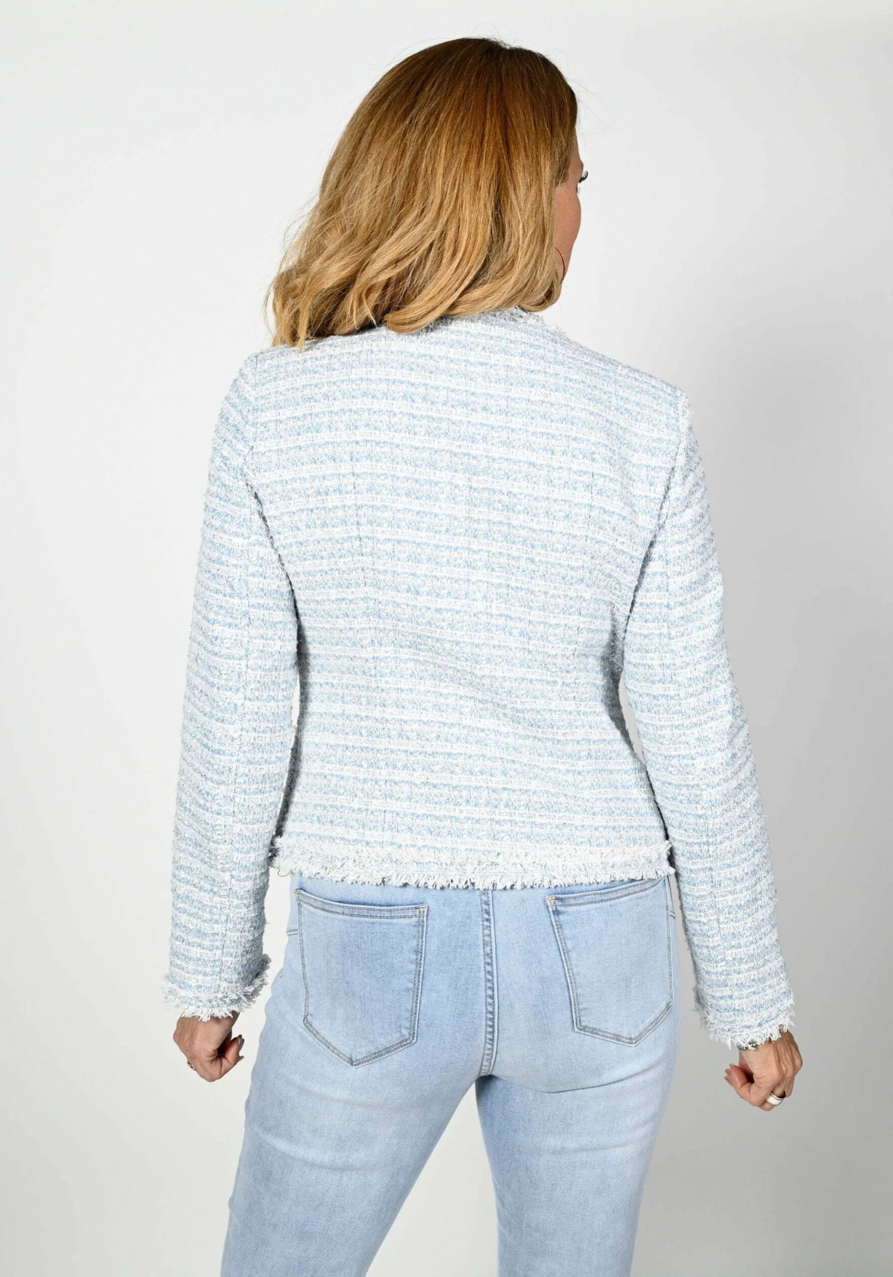 D0B40565-8C7A-4585-979F-0224A52D376D