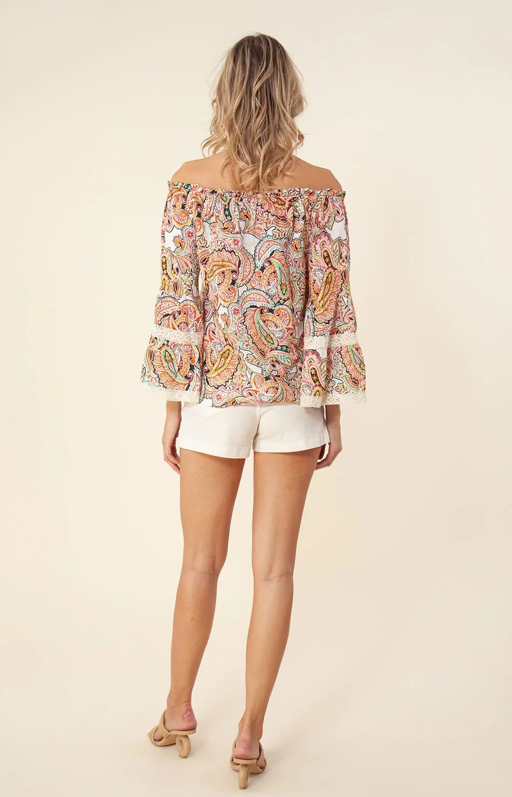 E8A75A2F-6637-4EEF-AAA5-890EF689C92F