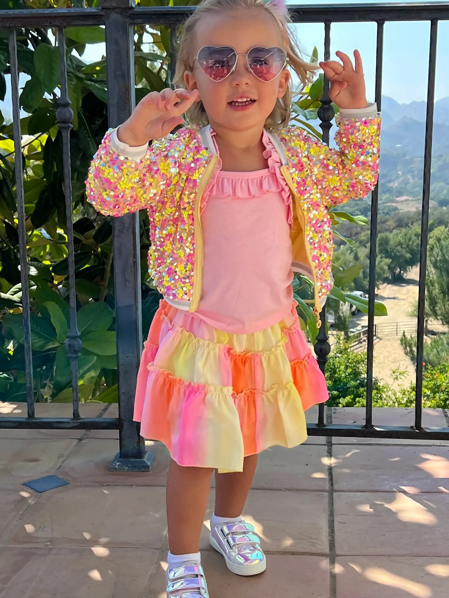 E564A1CA-7183-4DF9-A736-E5A25AED697C