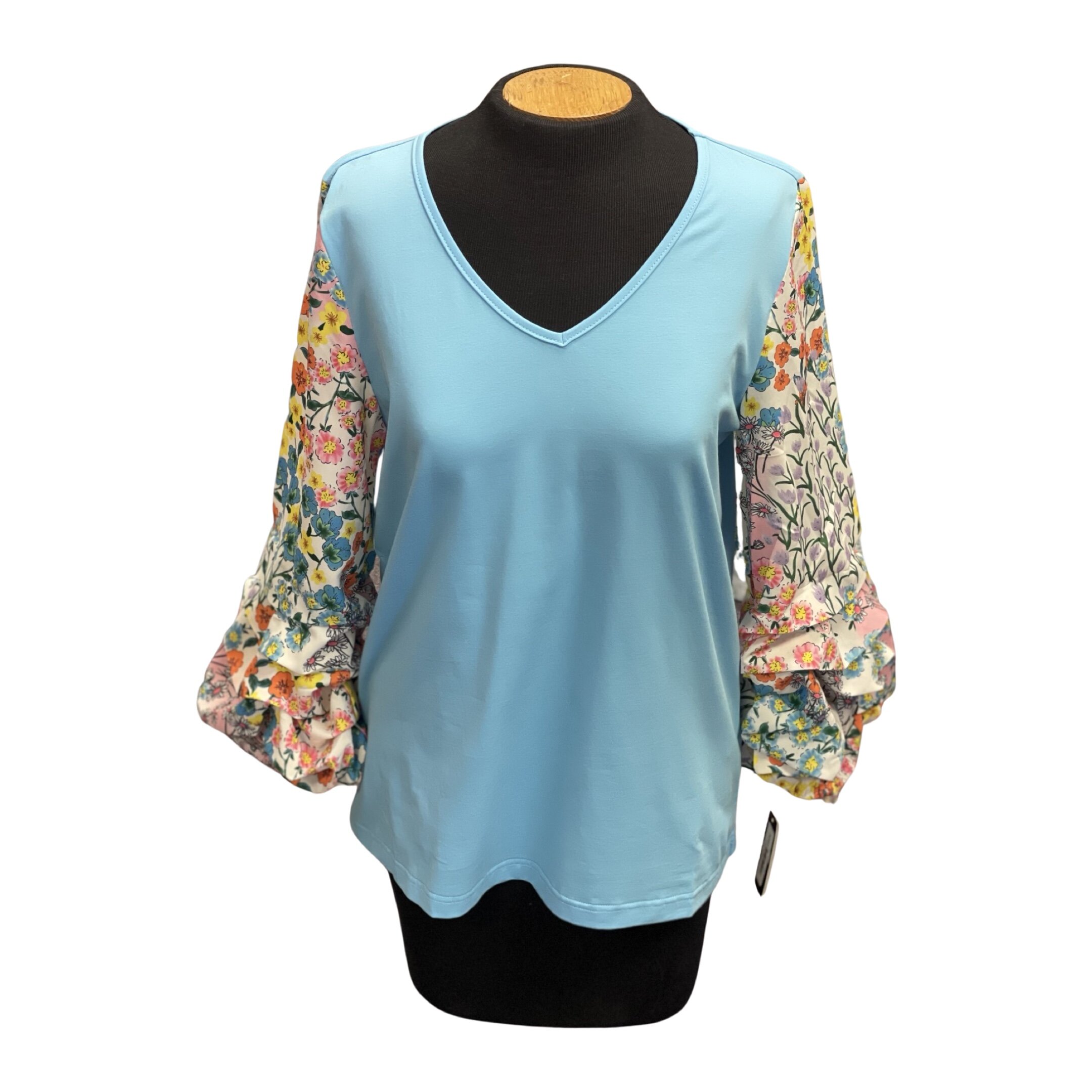 EC4CF121-5A3B-4C1C-A9BD-B492D89498C1