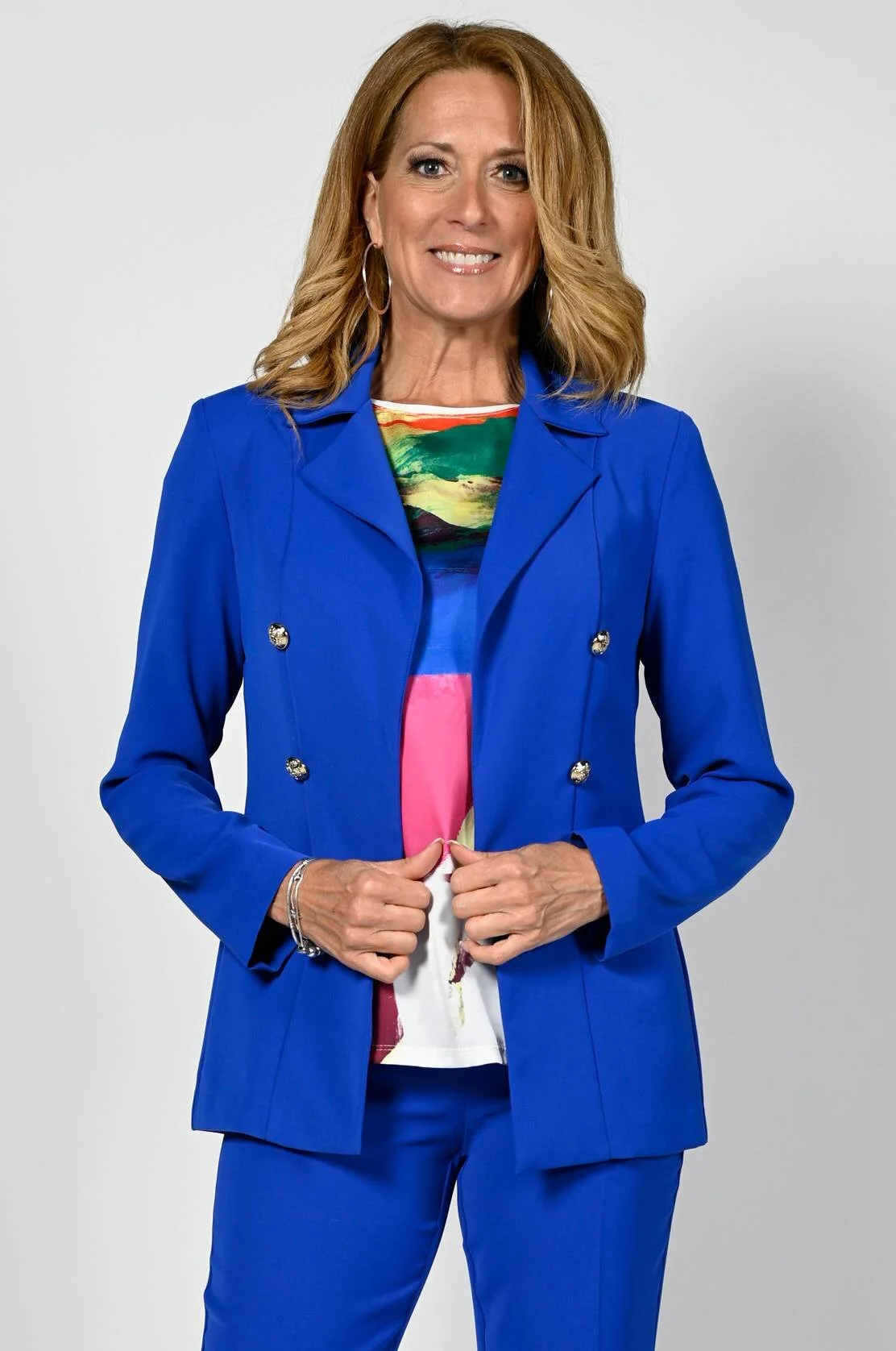 41BB0840-22DD-4D2F-B5E5-5A1A6BFED48B