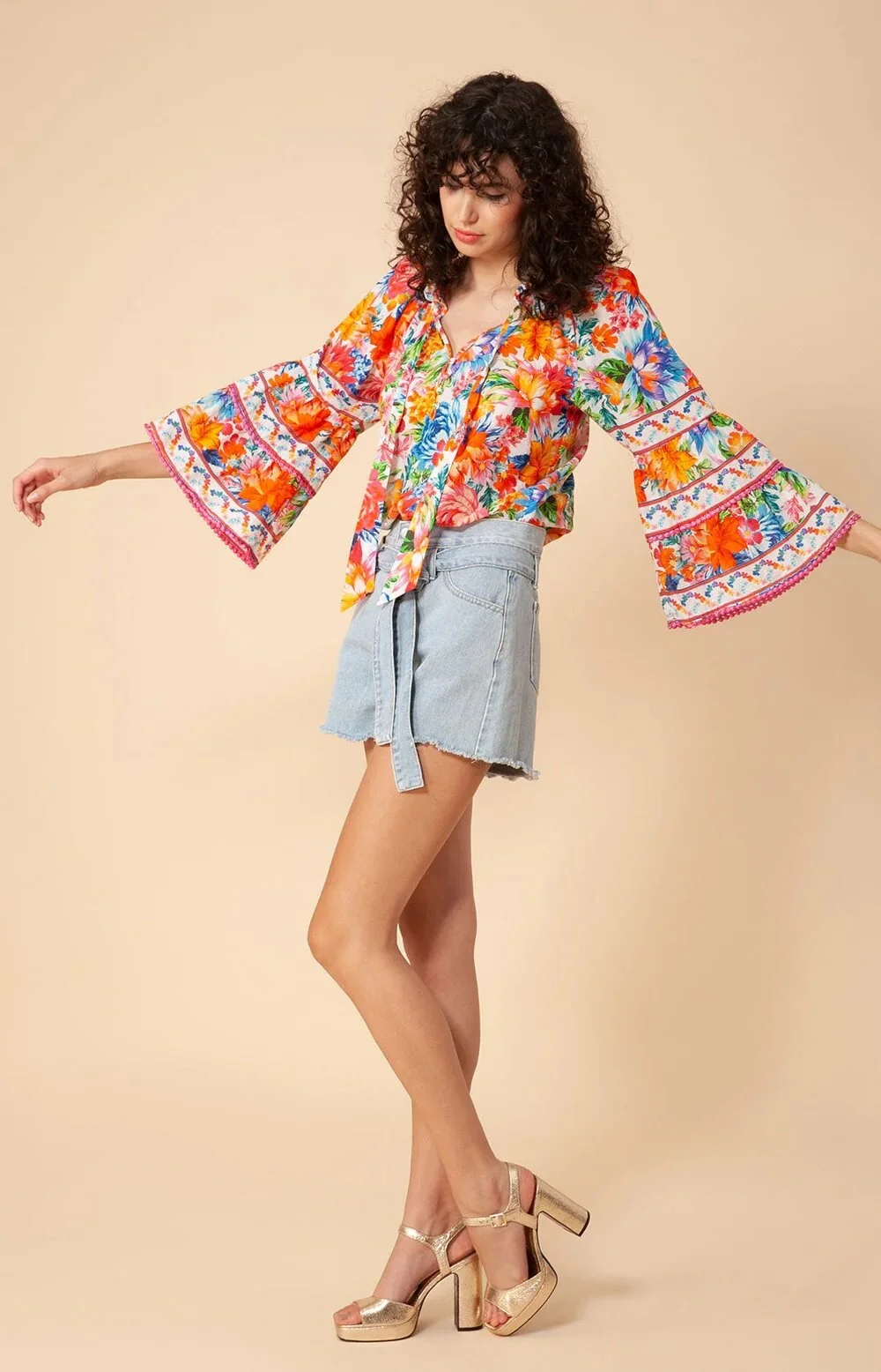 B51019E4-A3E0-4B4C-9F5F-23C874408523