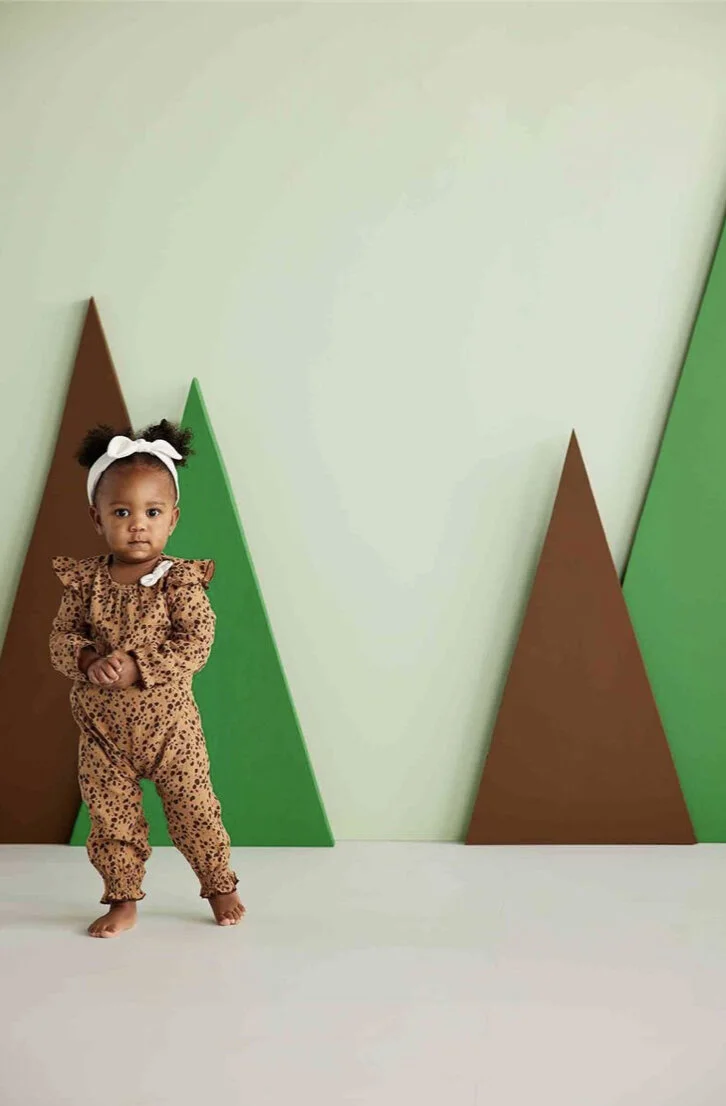 D4DCC5B3-9C7B-4D28-9904-8289645E9C59