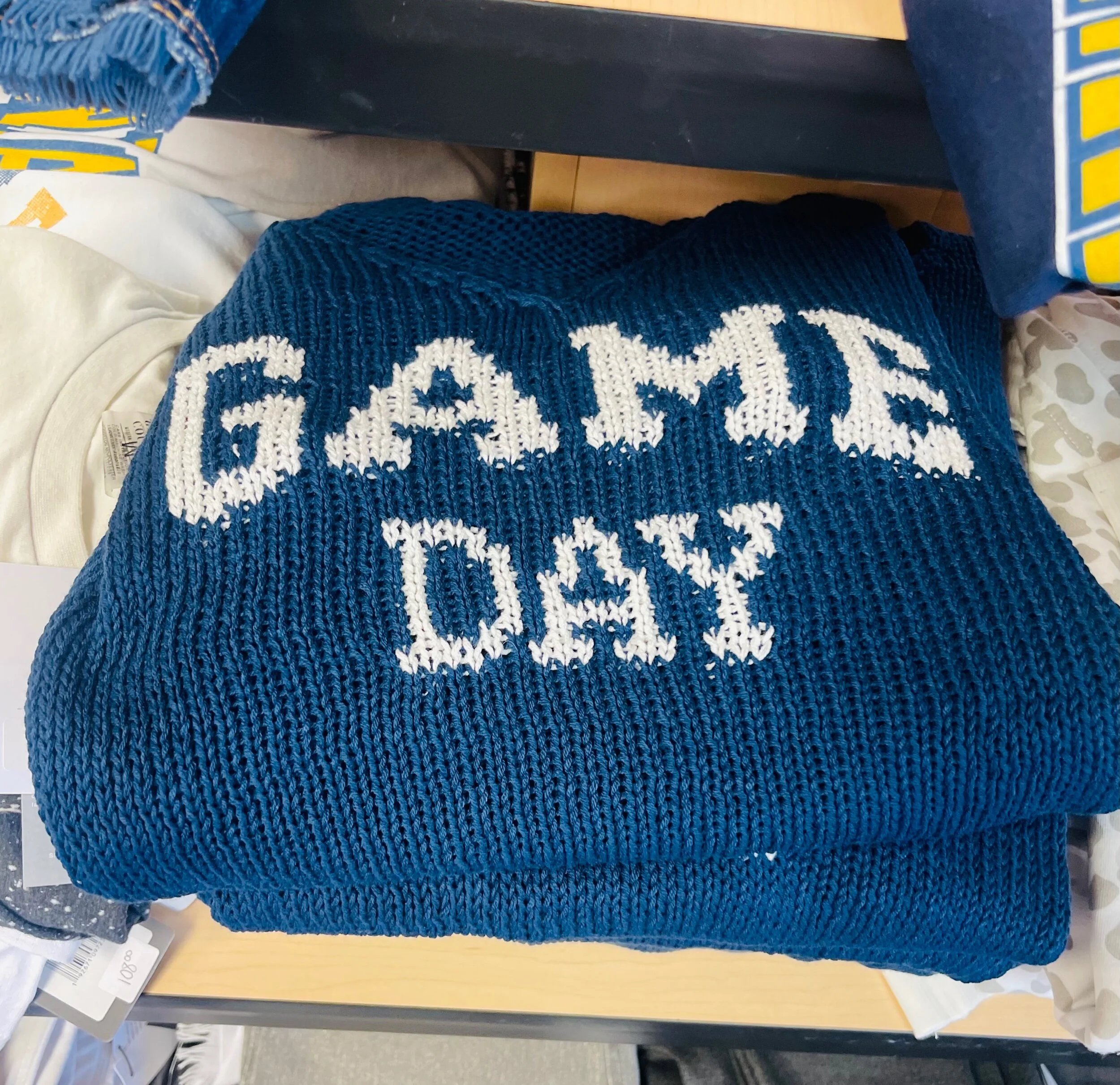 10E2361B-1A90-4FE6-AEE4-DF77C4F6E211