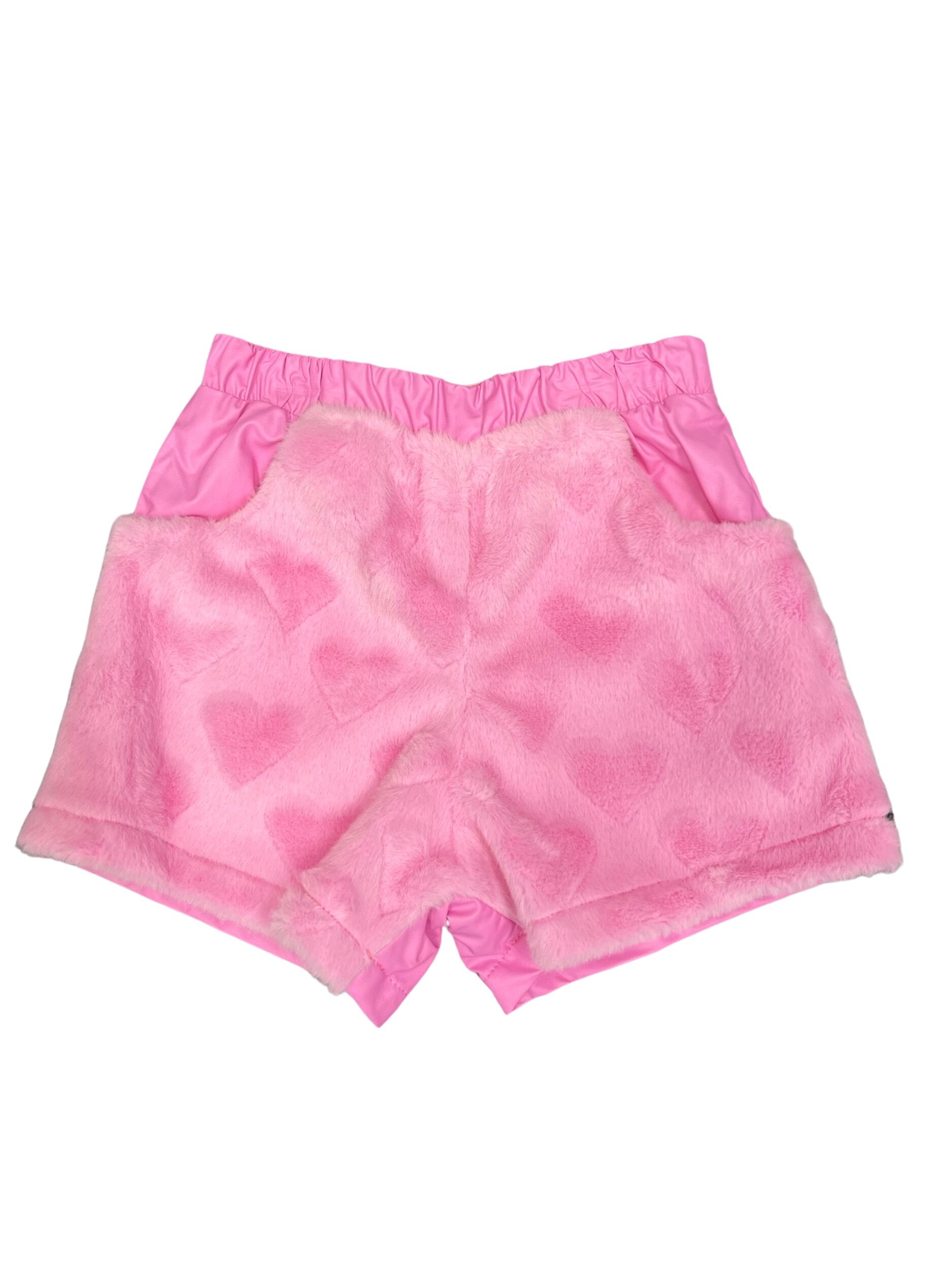 098CA373-9A21-4D0A-BC2E-989B38EC0184