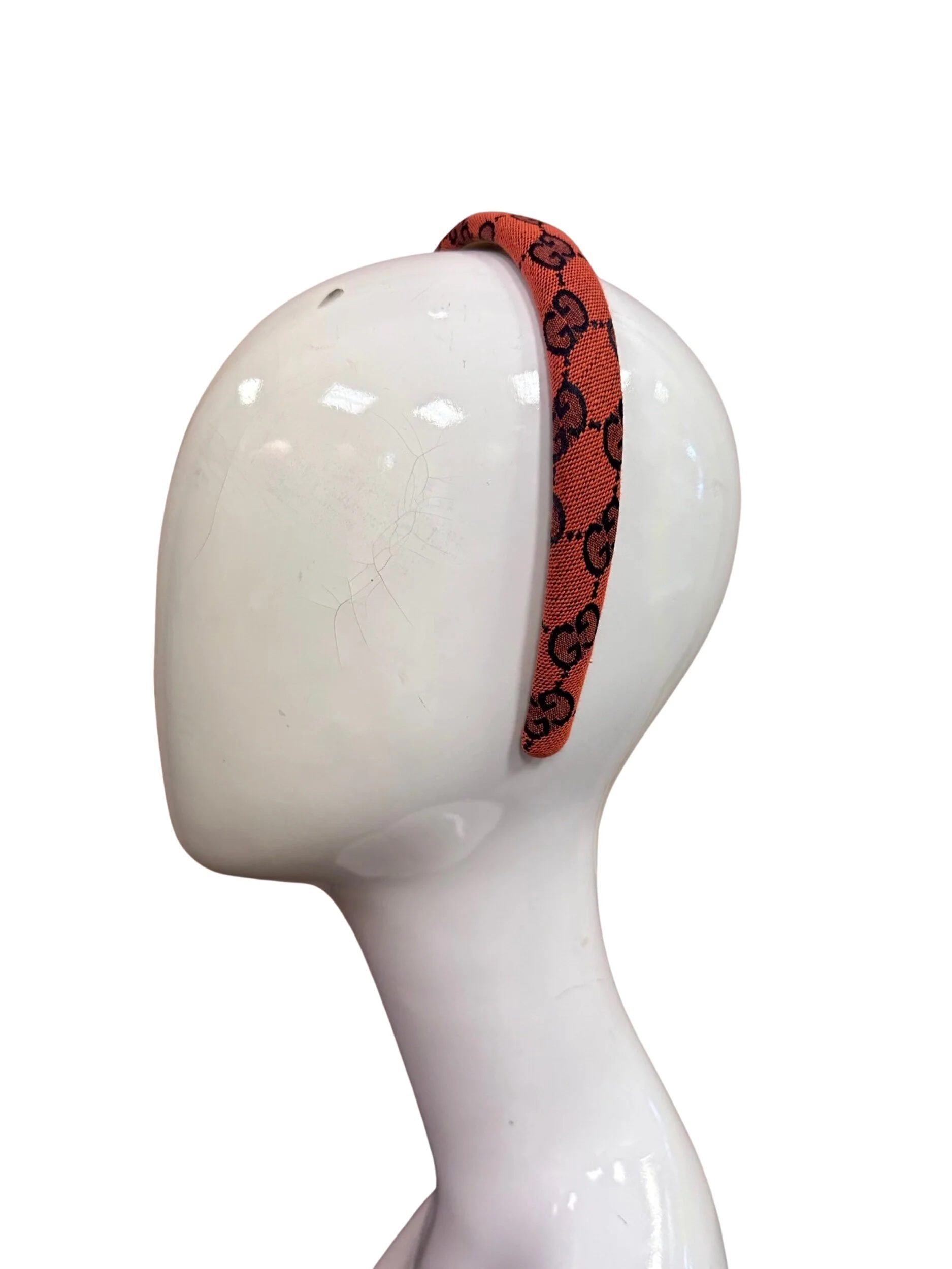 4CCF7630-84E6-4805-BC77-930D474C68F1