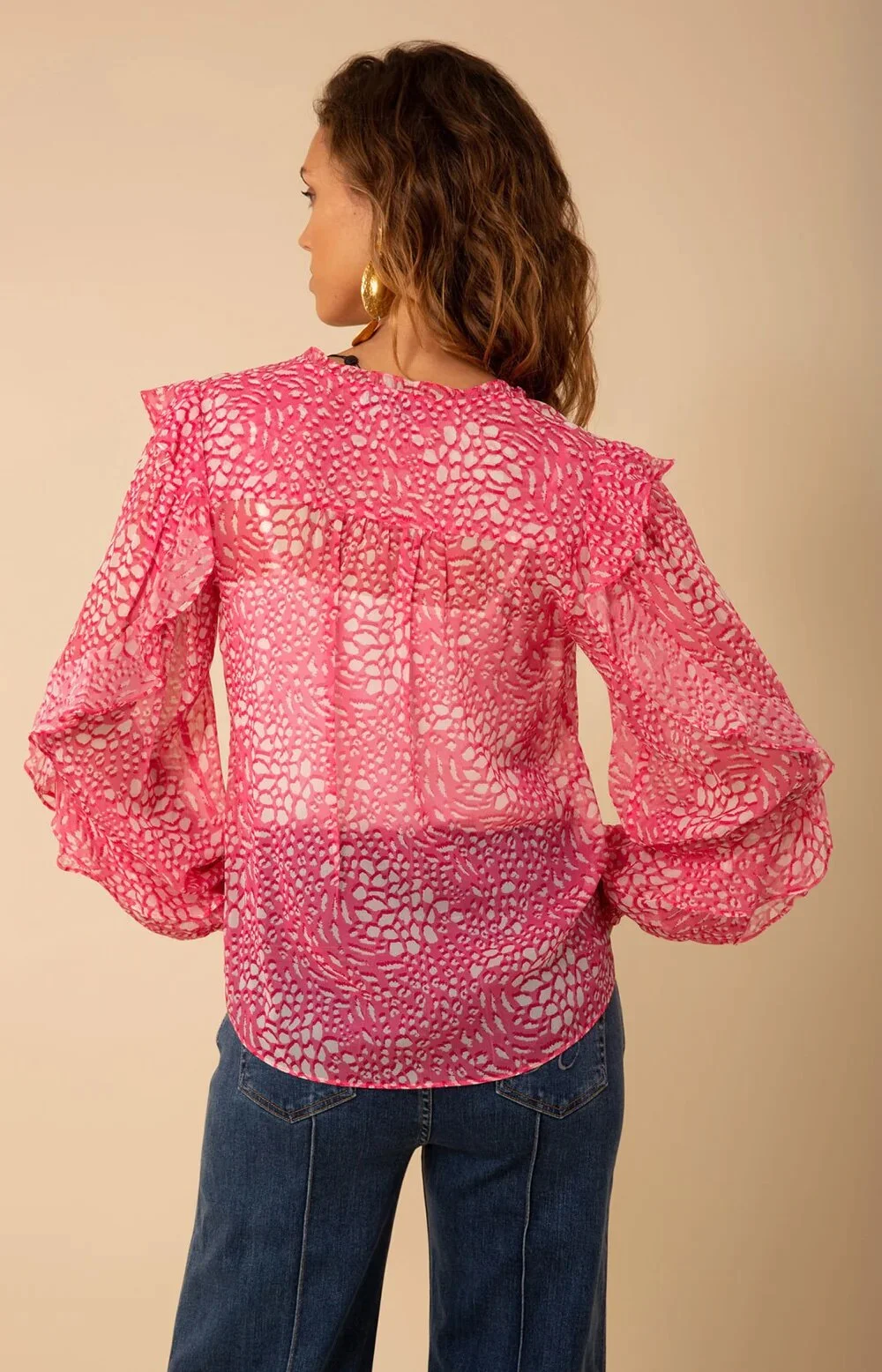 CA6B995D-F250-42CD-B915-B03D68ACAD0B