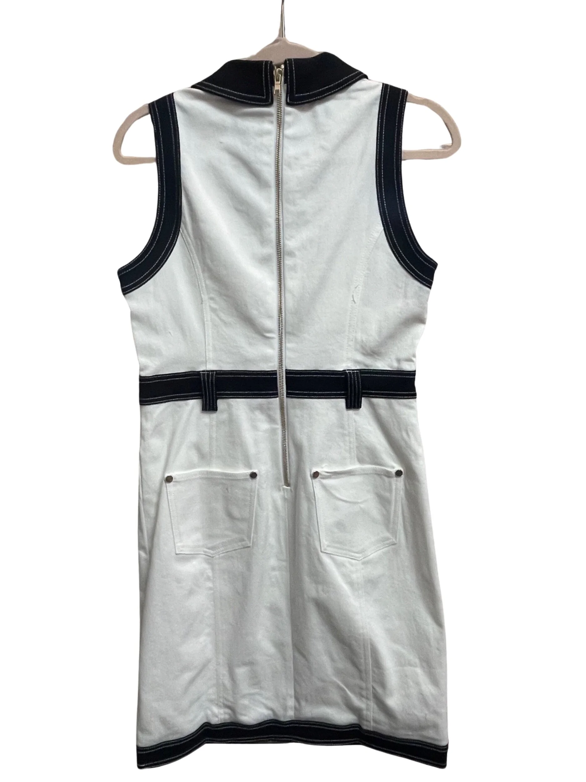 FFB2699E-F9DD-483B-A13D-0928583EA929