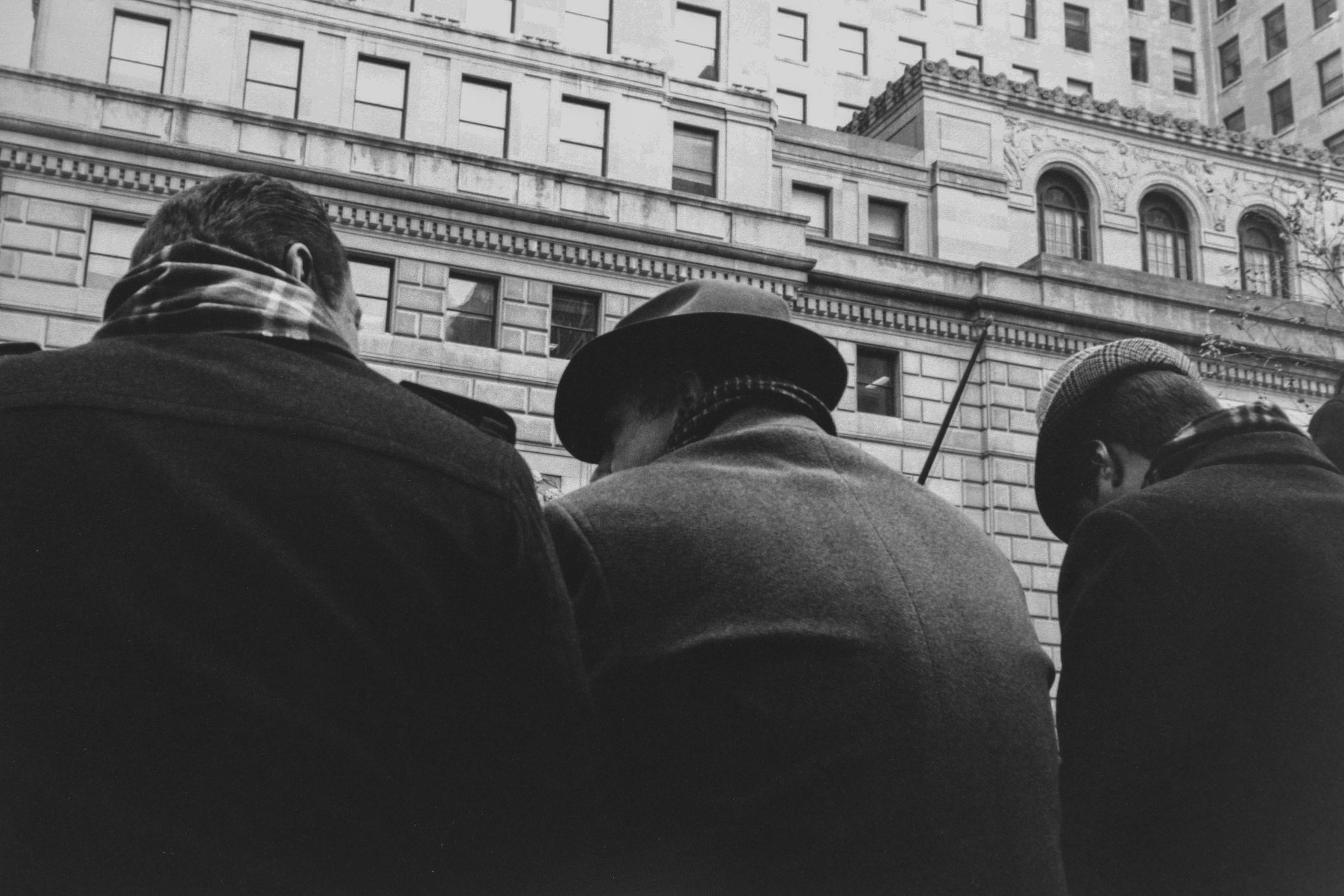 Mummer Spectators