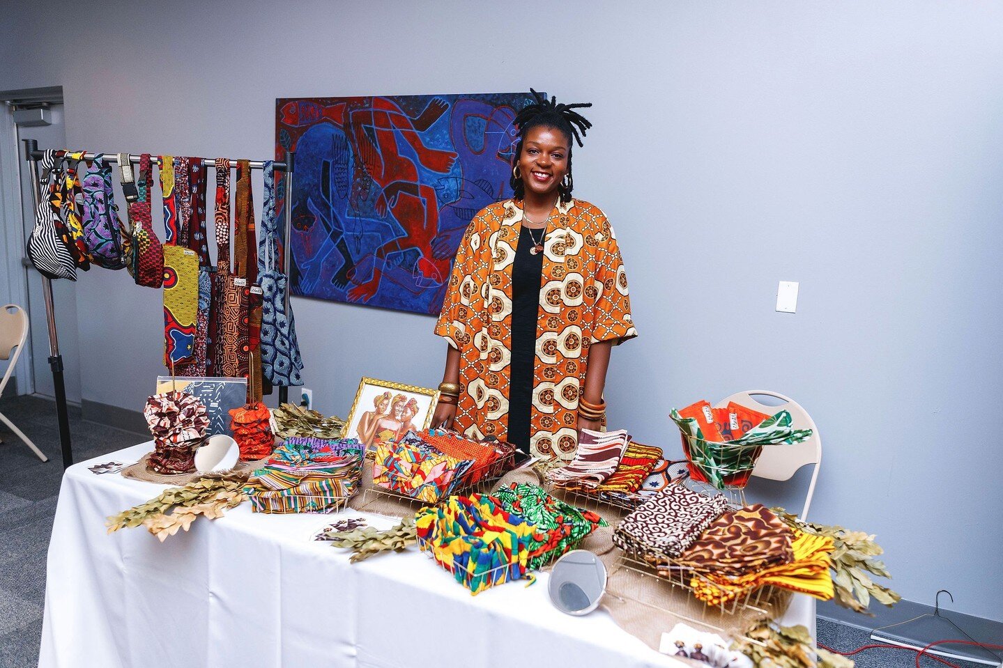 Today we want to recognize our tribe members: Zhuzh (@shopzhush) ✨

Zhush is an accessory brand that aims to empower artisans from across the African Diaspora by facilitating job opportunities to create products using culturally significant fabrics a