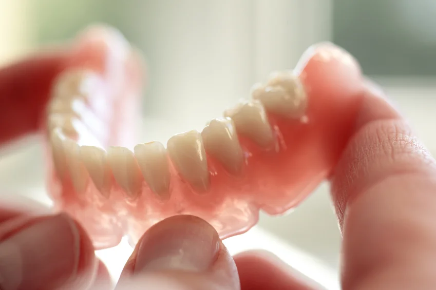 cheap_dentures_affordable_us.jpg