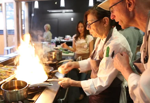 Start with a shopping tour of Pike Place Market selecting seasonal ingredients, followed by an interactive cooking class, composing a 3-course meal. Learn, laugh and indulge.