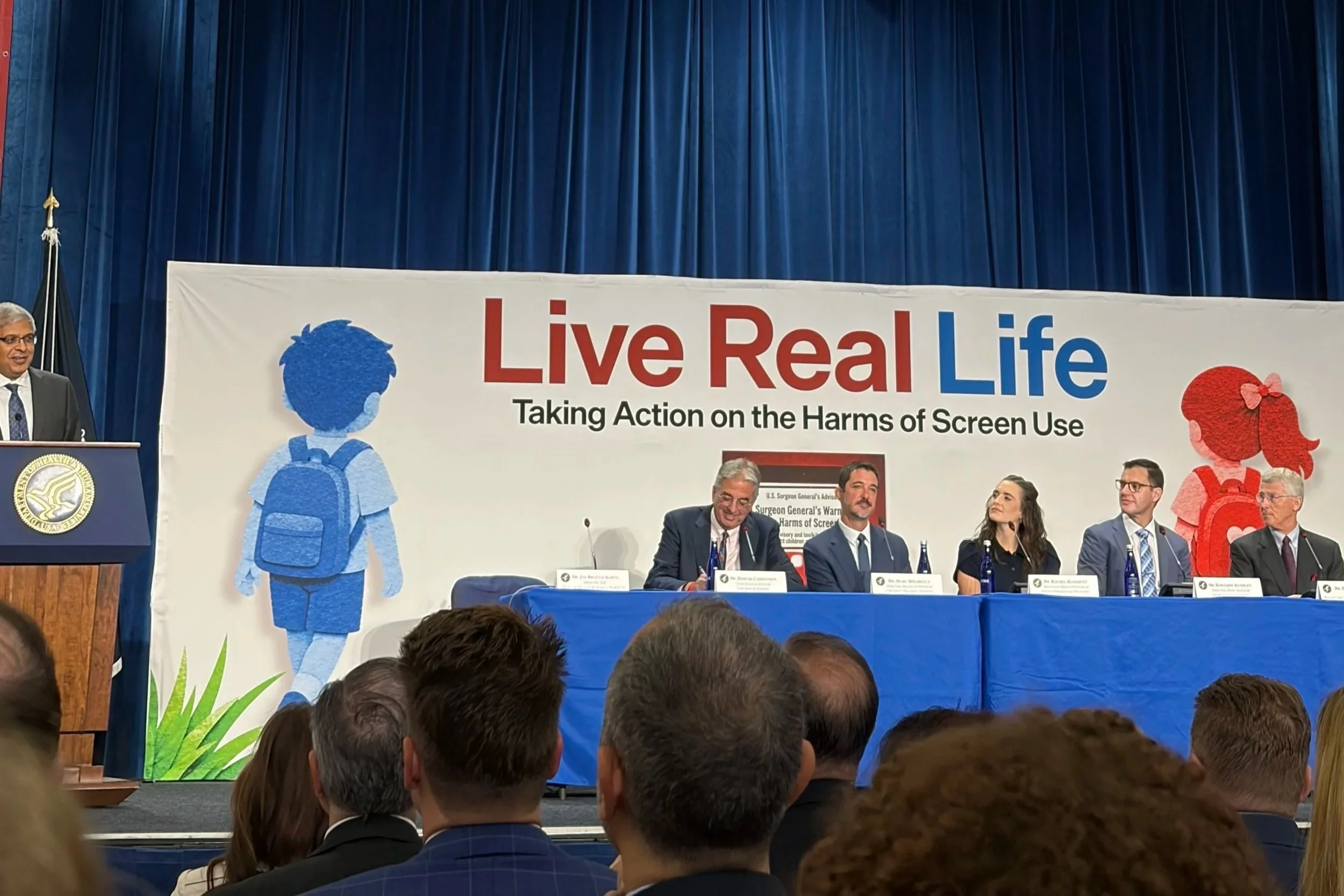 Dr. Kushlev Speaks at Surgeon General's Symposium on Kids and Screens