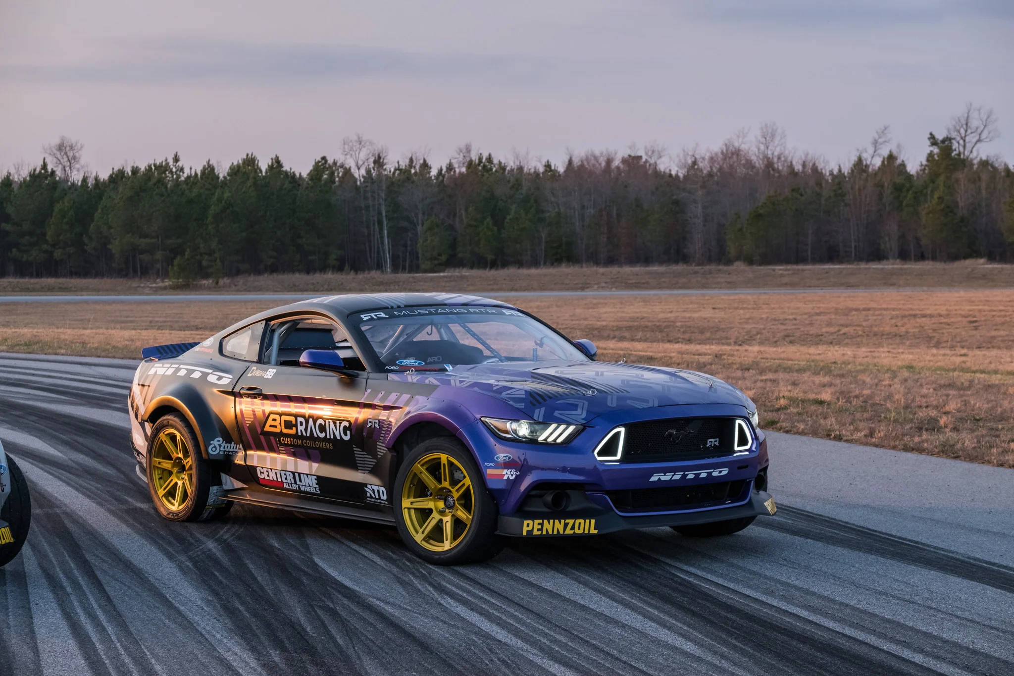 2017-RTR-Motorsports-Vaughn-Gittin-Chelsea-DeNofa-test-26.jpg