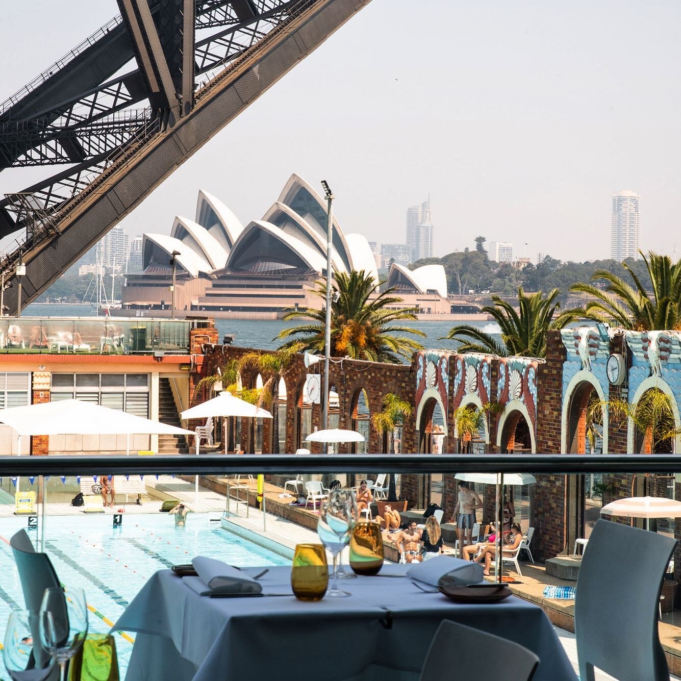 Monday&rsquo;s don&rsquo;t get any better than this!

#sydneydining #views #summer #sydneylife